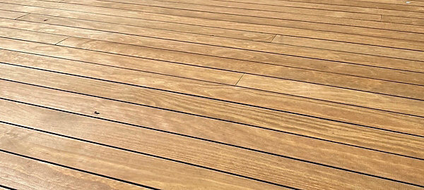 Kit complet terrasse en bois exotique Kebony avec lambourdes et vis - longueur des lames : 2100 mm surface : 50m²