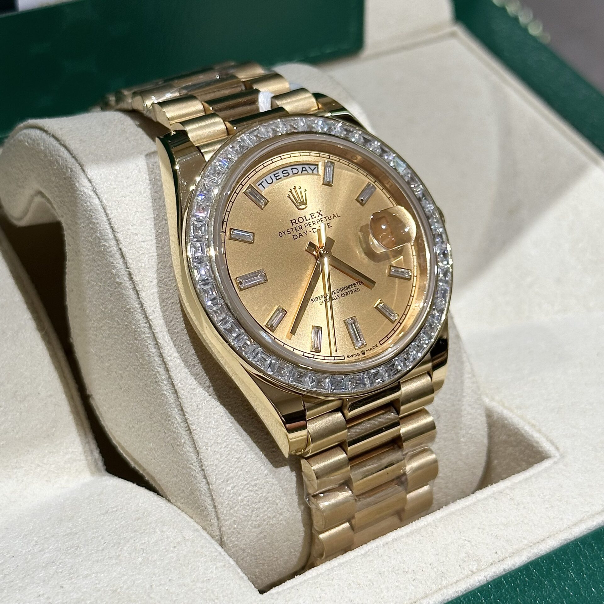 Rolex Day-Date YG Plated Champagne Dial Baguette Diamond 40mm Super Clone