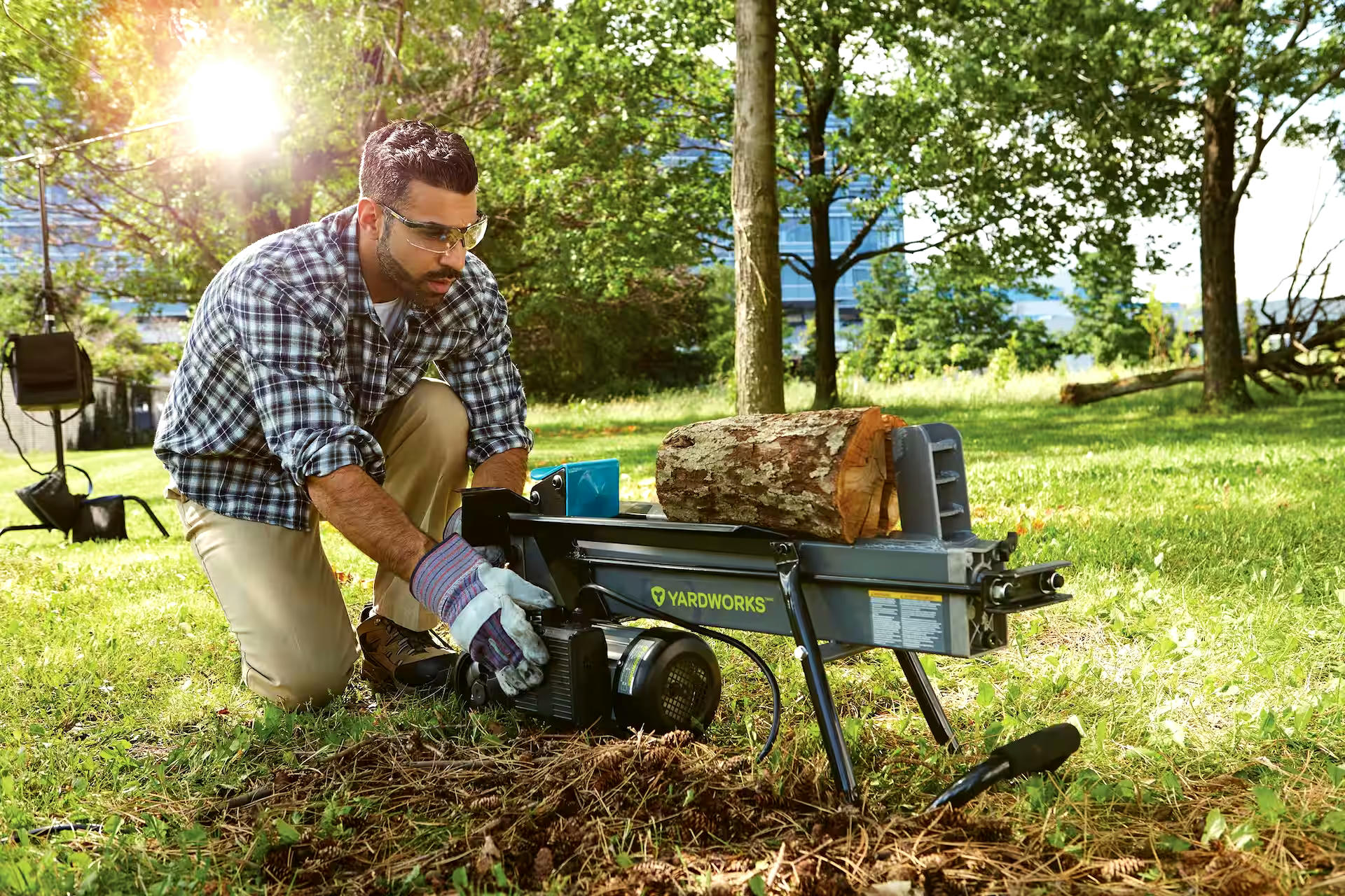Yardworks 65558 5-Ton 1-3/4 HP Duo Cut Electric Log Splitter