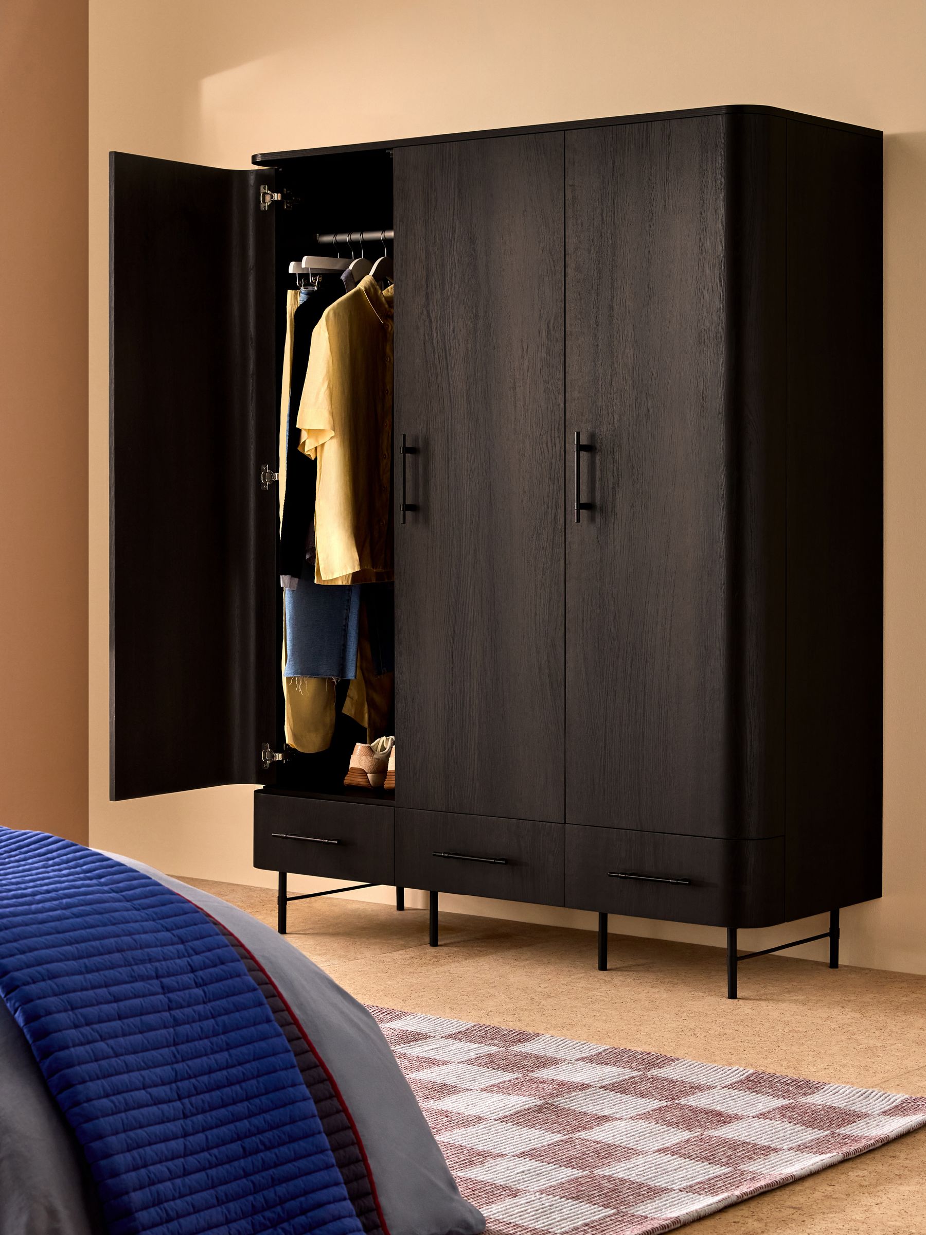 Dark Oak Effect Zeke Triple Wardrobe
