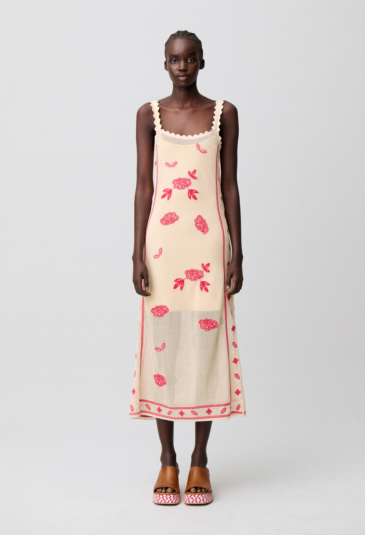 Robe midi broderies florales