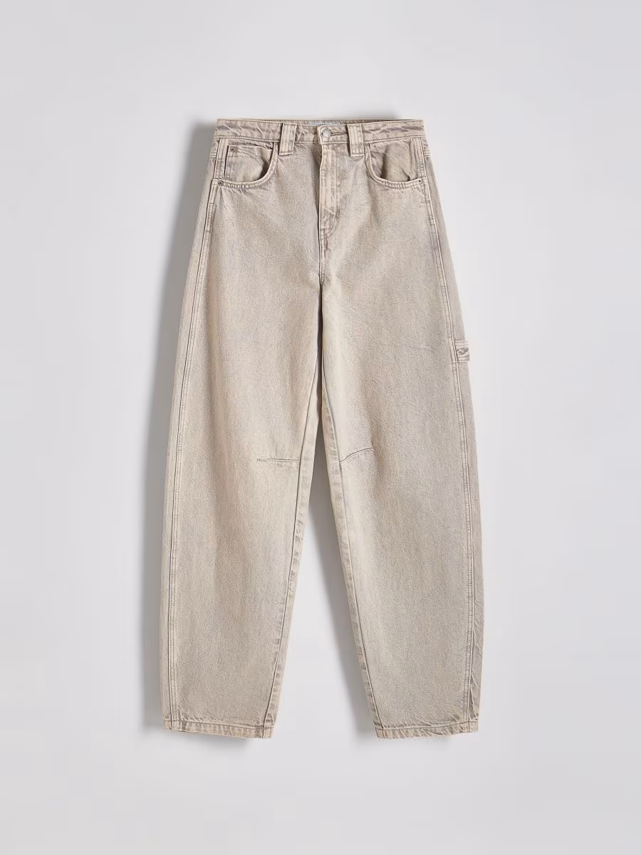 Balloon Fit Jeans