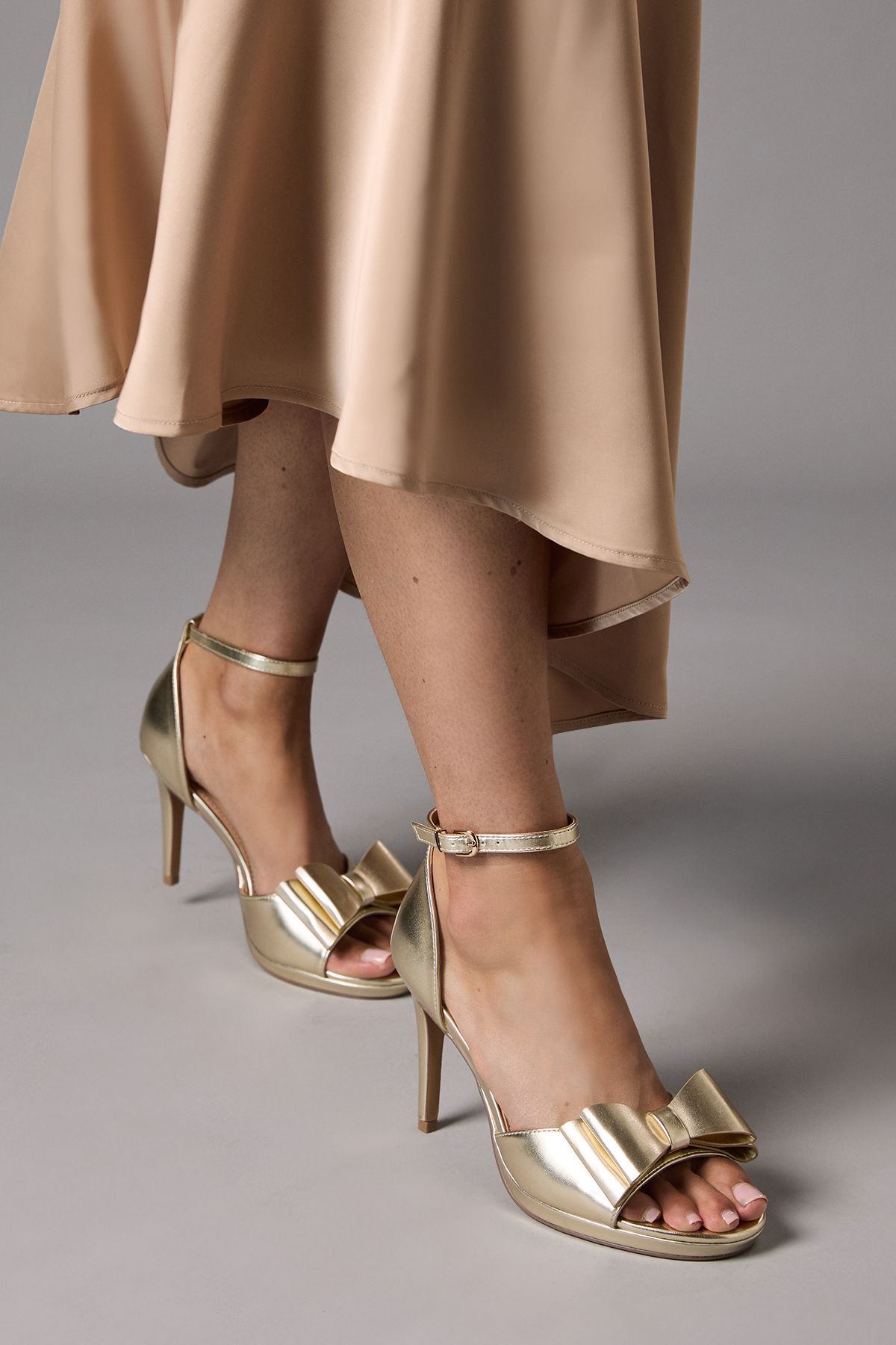 Coast Tala Faux Metallic Leather Structured Bow High Heel Platform Sandals