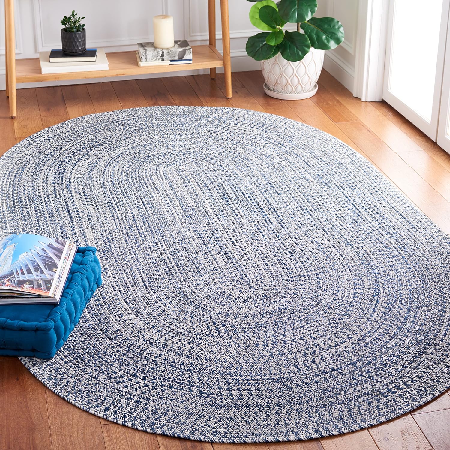 SAFAVIEH Washable Rug Outdoor Braided Collection - 8' x 10' Oval, Dark Blue & Ivory, Handmade & Reversible, Non-Shedding & Easy to Clean, Ideal for Patio, Backyard, Mudroom (BRA201N)