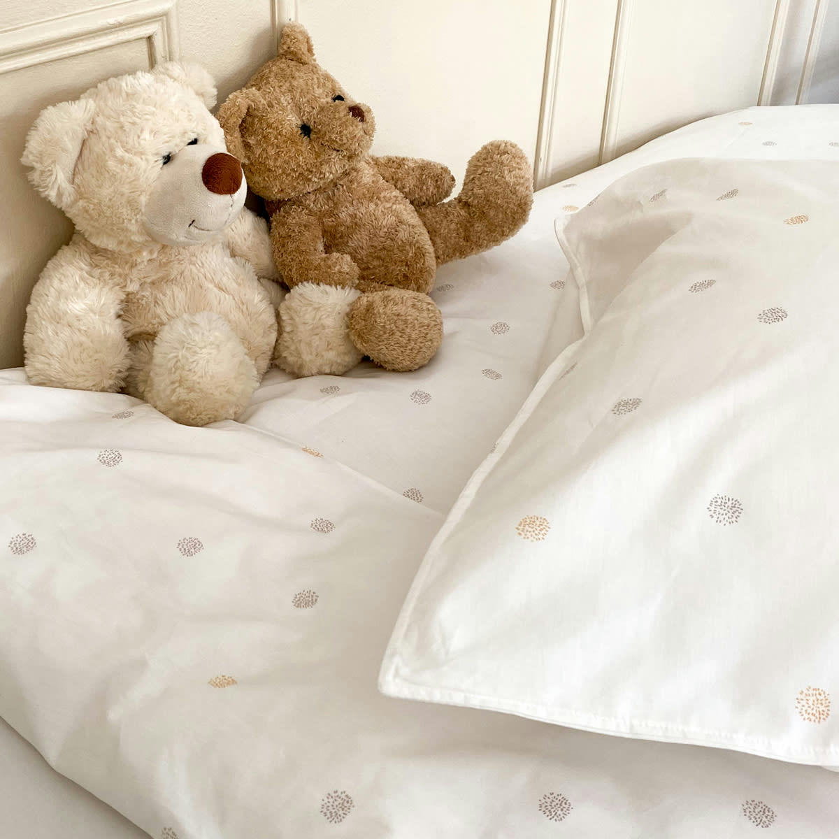 POMPOM - Parure de lit housse de couette 140x200 cm + taie 63x63 cm