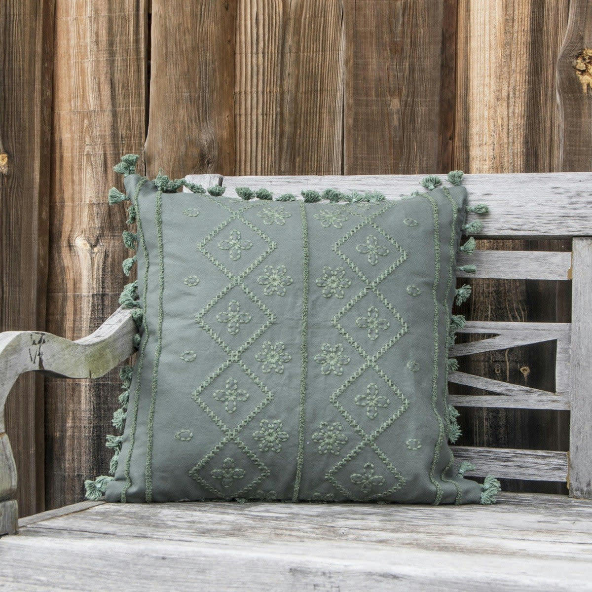 TANGER - Housse de coussin coton  50x50 vert lichen