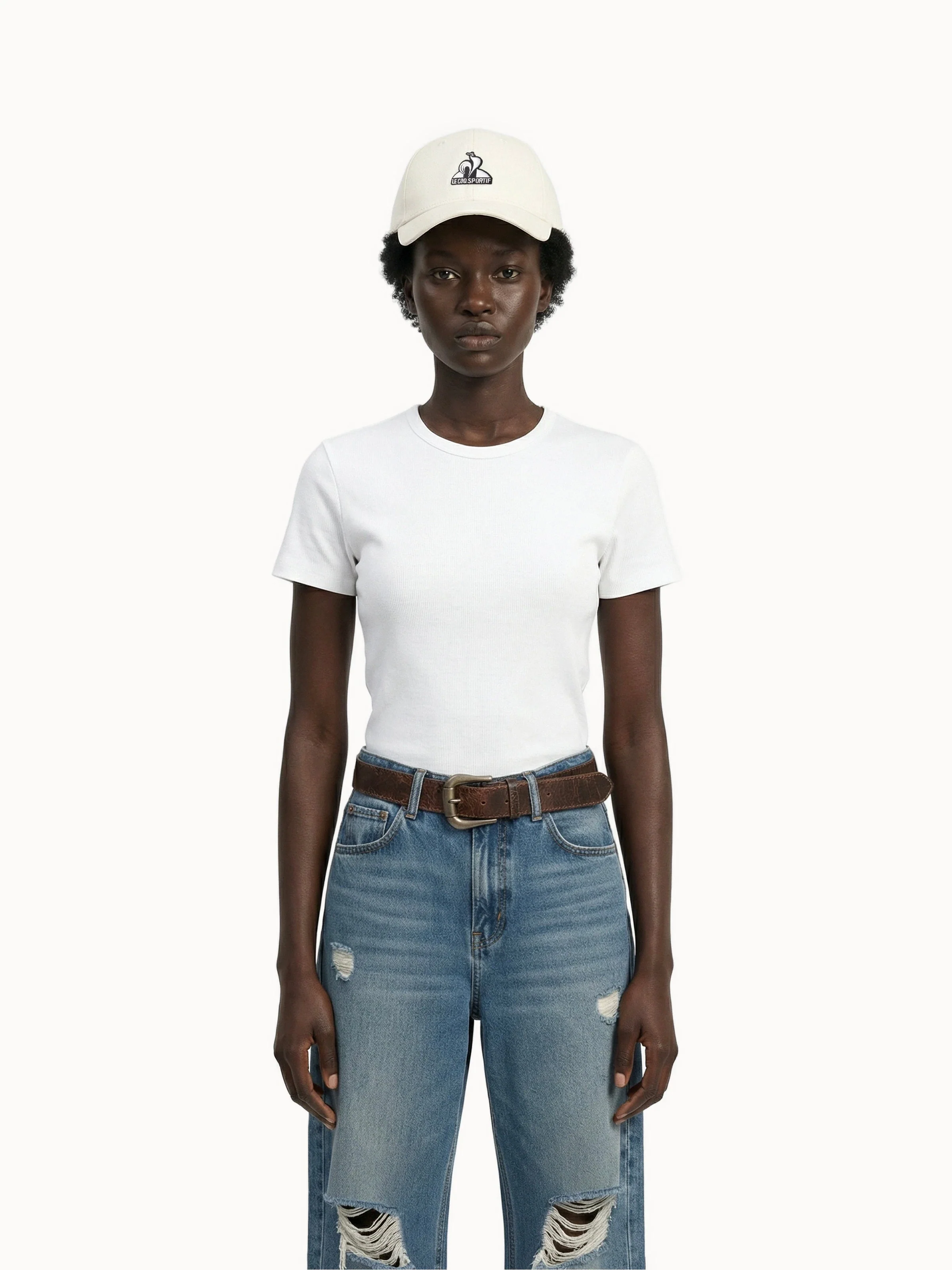 T-shirt crop Essentiel côtelé avec badge logo brodé ton/ton