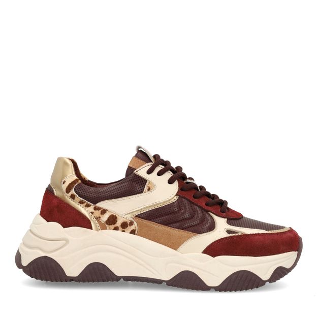 Burgundy sneakers met leopard details