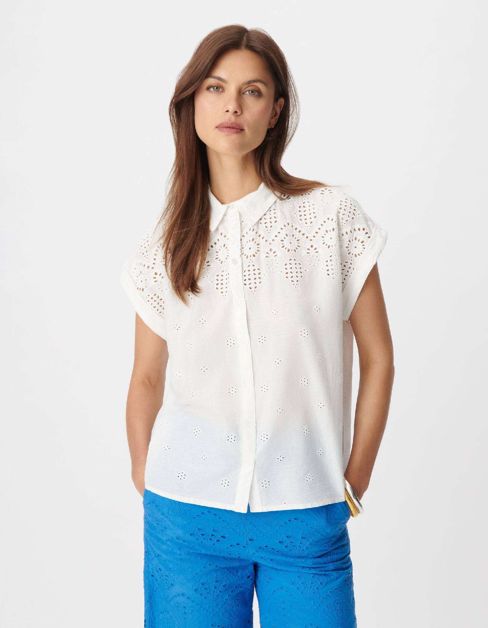 Chemise manches courtes blanche broderie anglaise Femme