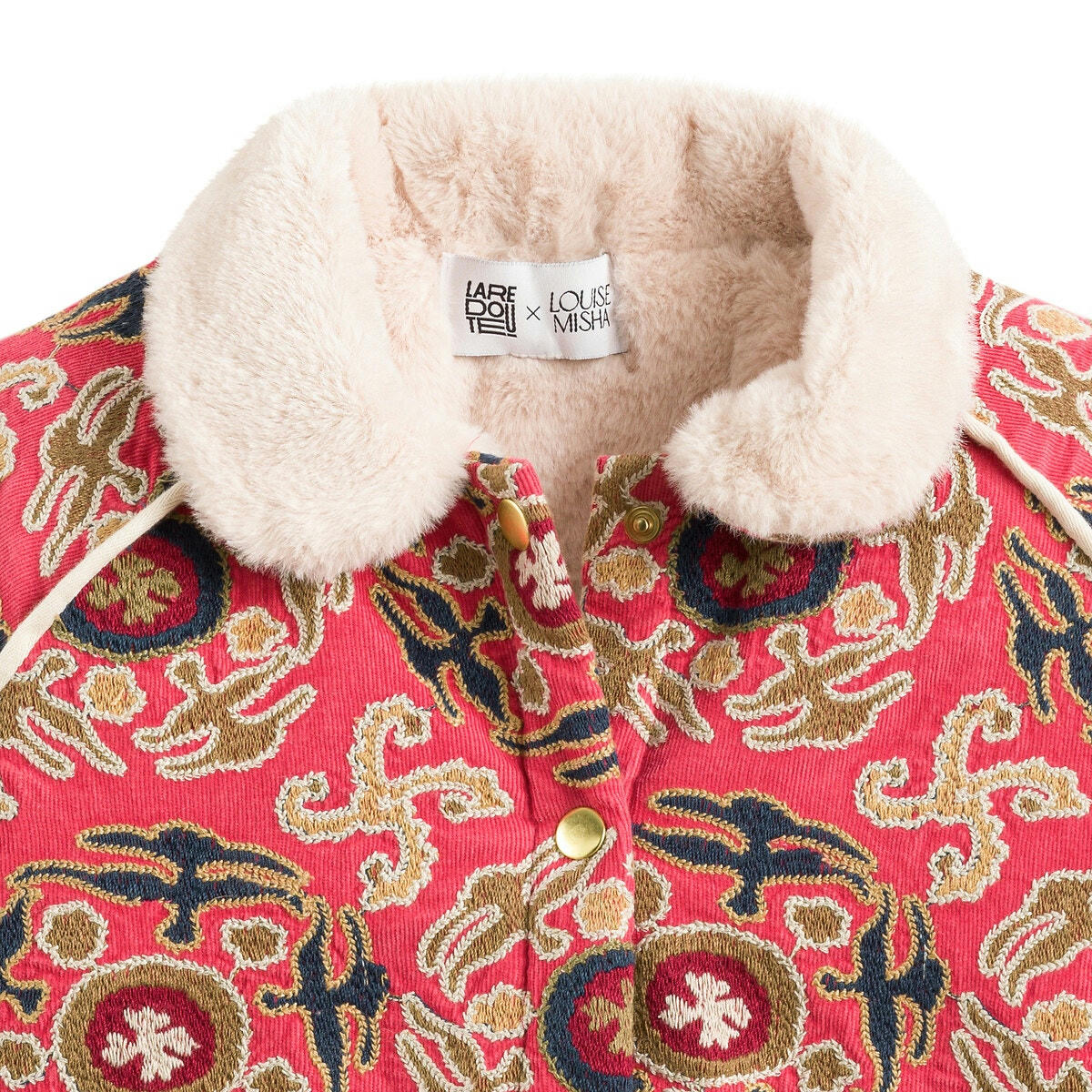 Veste en velours brodé