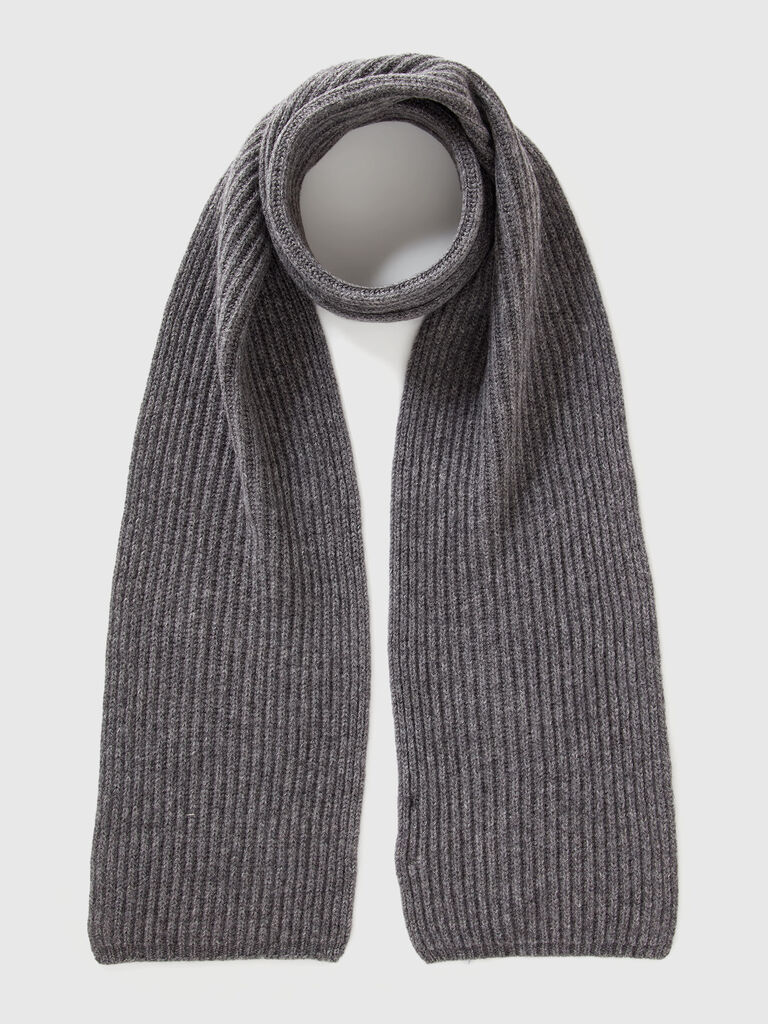 Pure virgin wool scarf