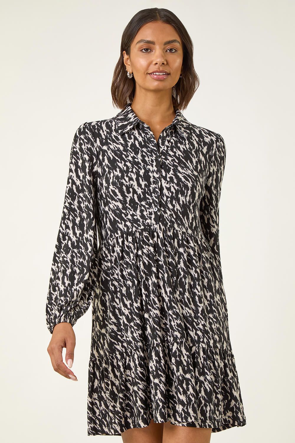 Roman Abstract Print Buttoned Stretch Dress