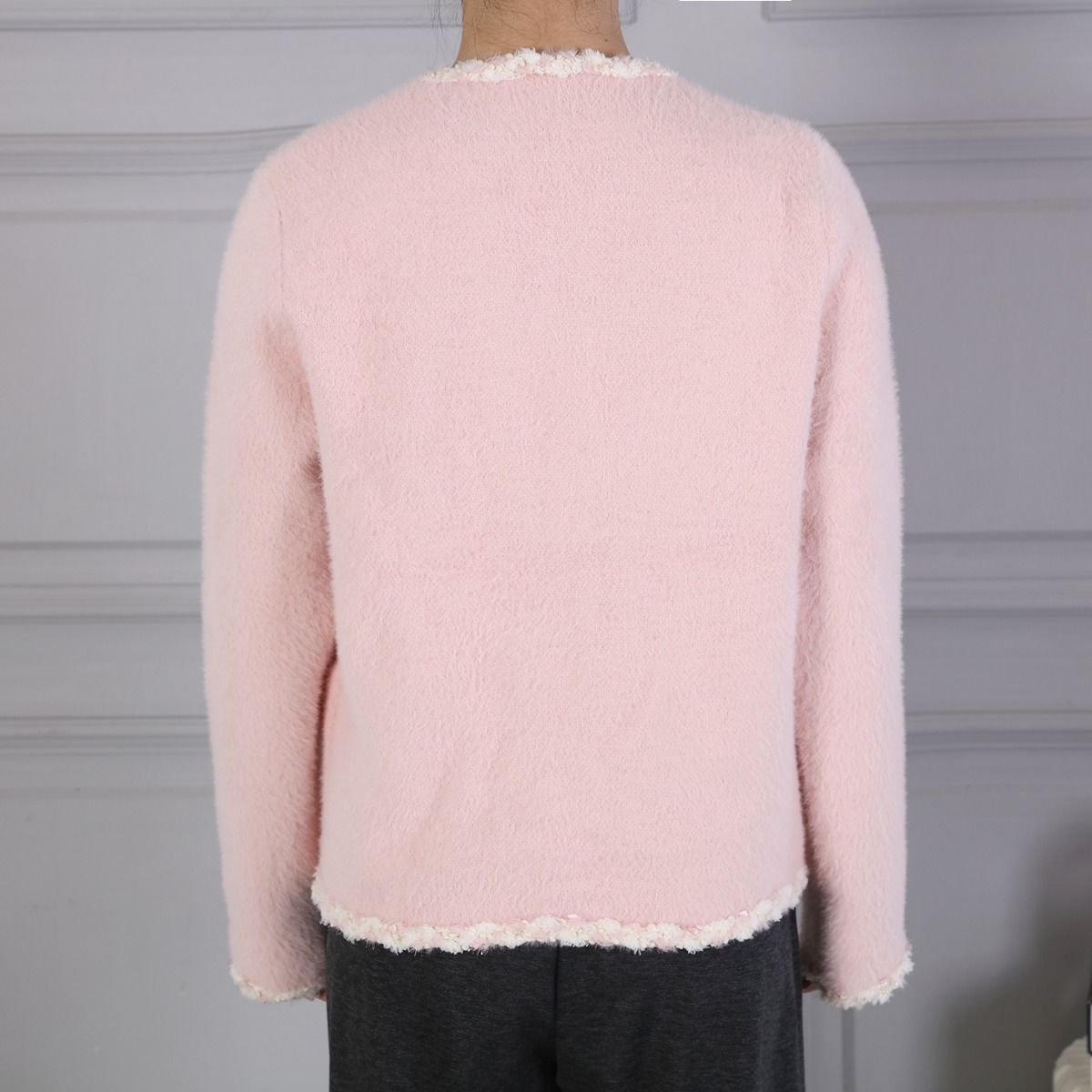 PEACH ACCESSORIES Soft Boucle Trim Fuzzy Cardigan