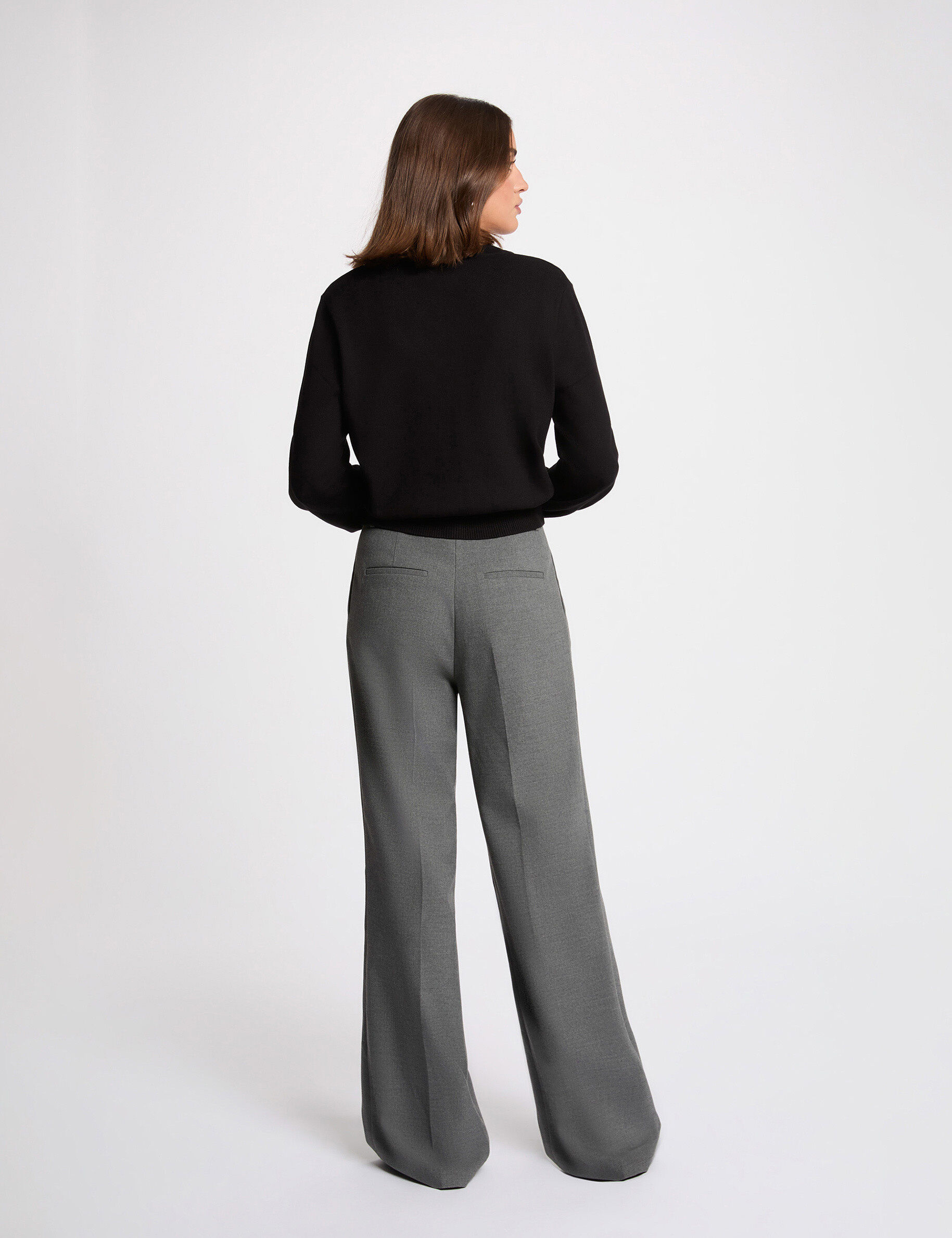 Fitted V-Neck Cardigan Black Women