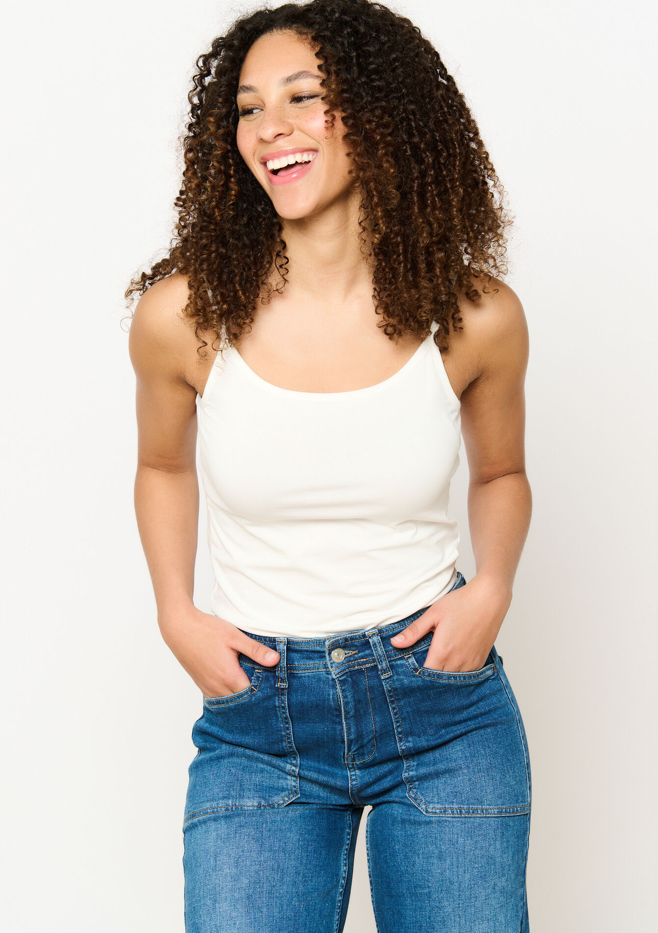 Top met spaghetti-bandjes