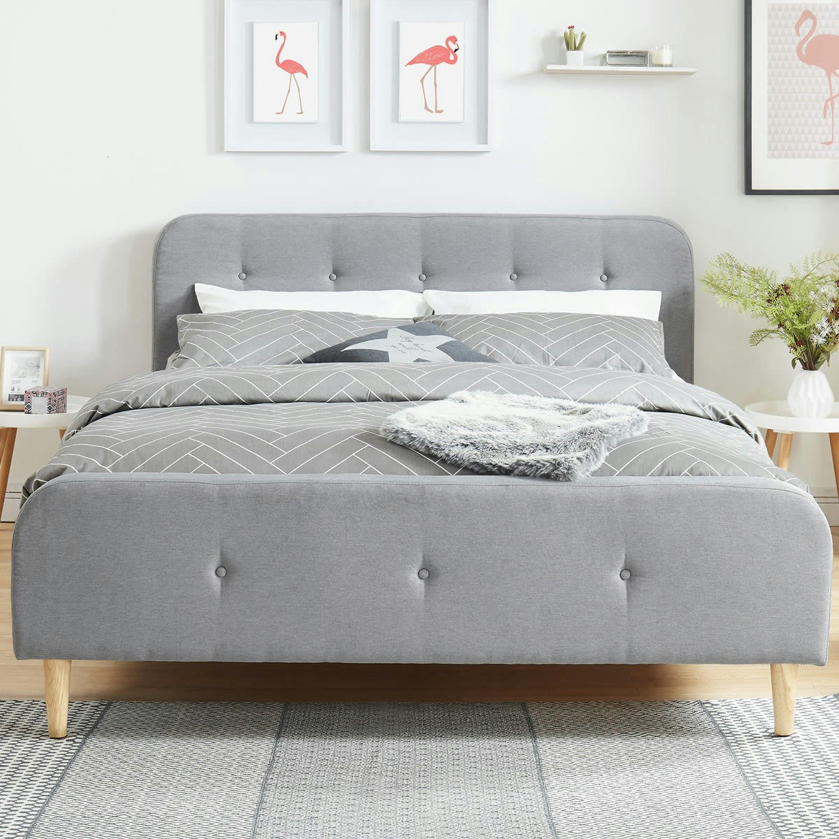 MARK - Lit gris clair avec sommier à lattes et tête de lit 180x200