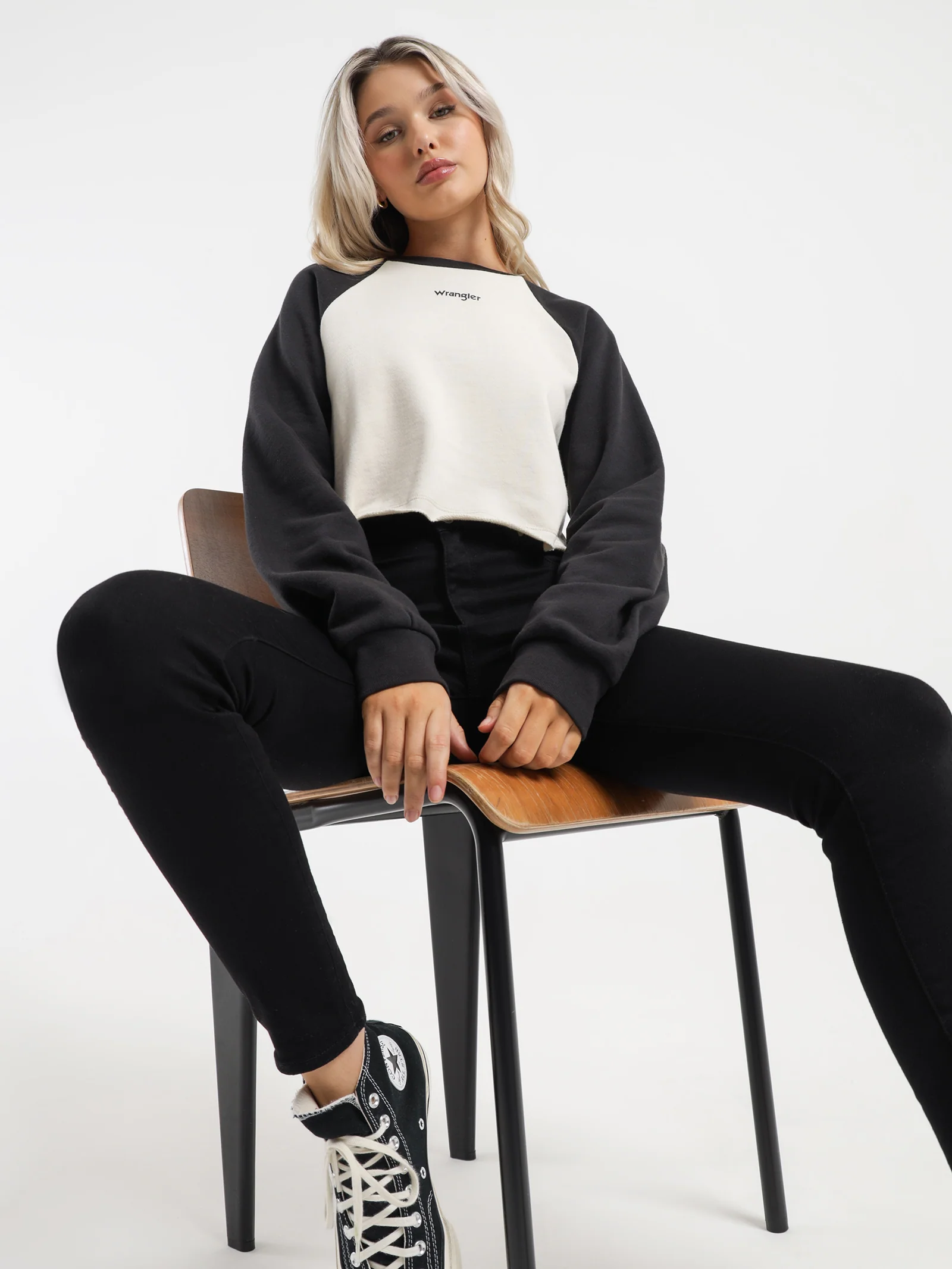 Raglan Crop Sweat