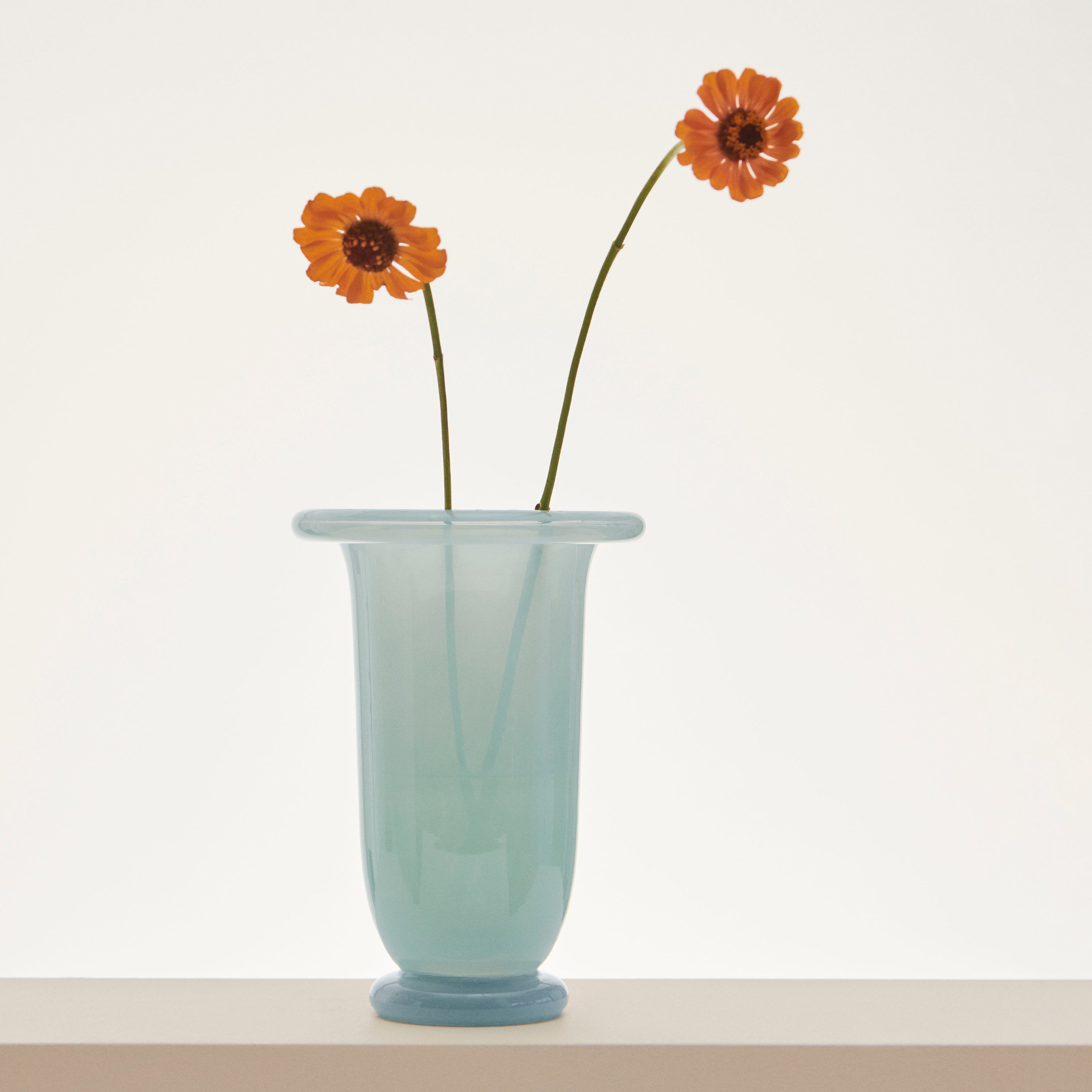 HAY Empire Vaas Medium - Ice Blue