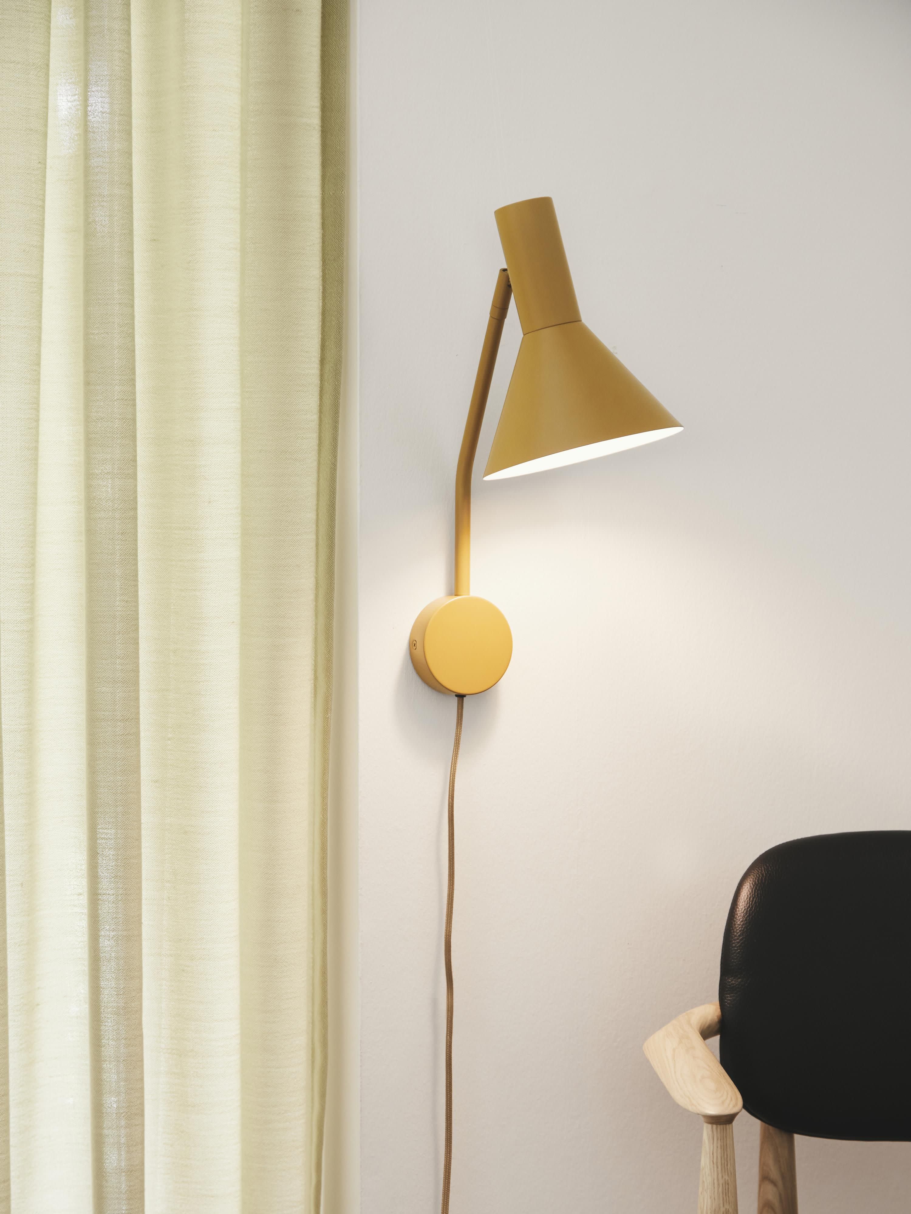 Verstellbare Design Wandleuchte Lyss