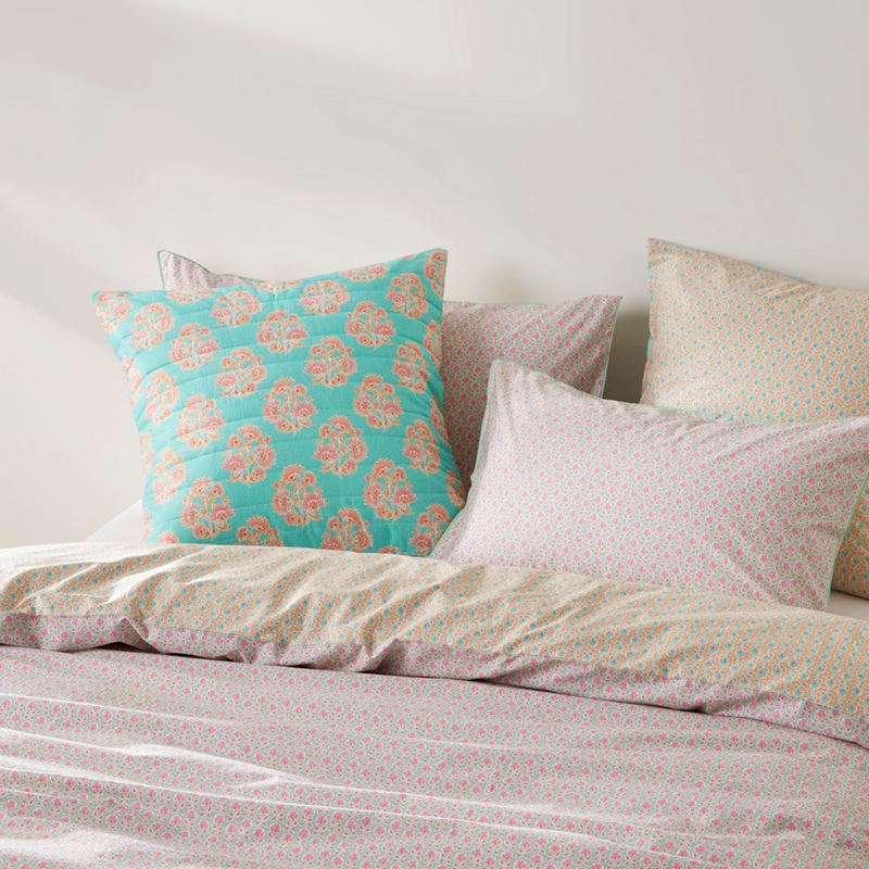 Riya Pink Pillowcases