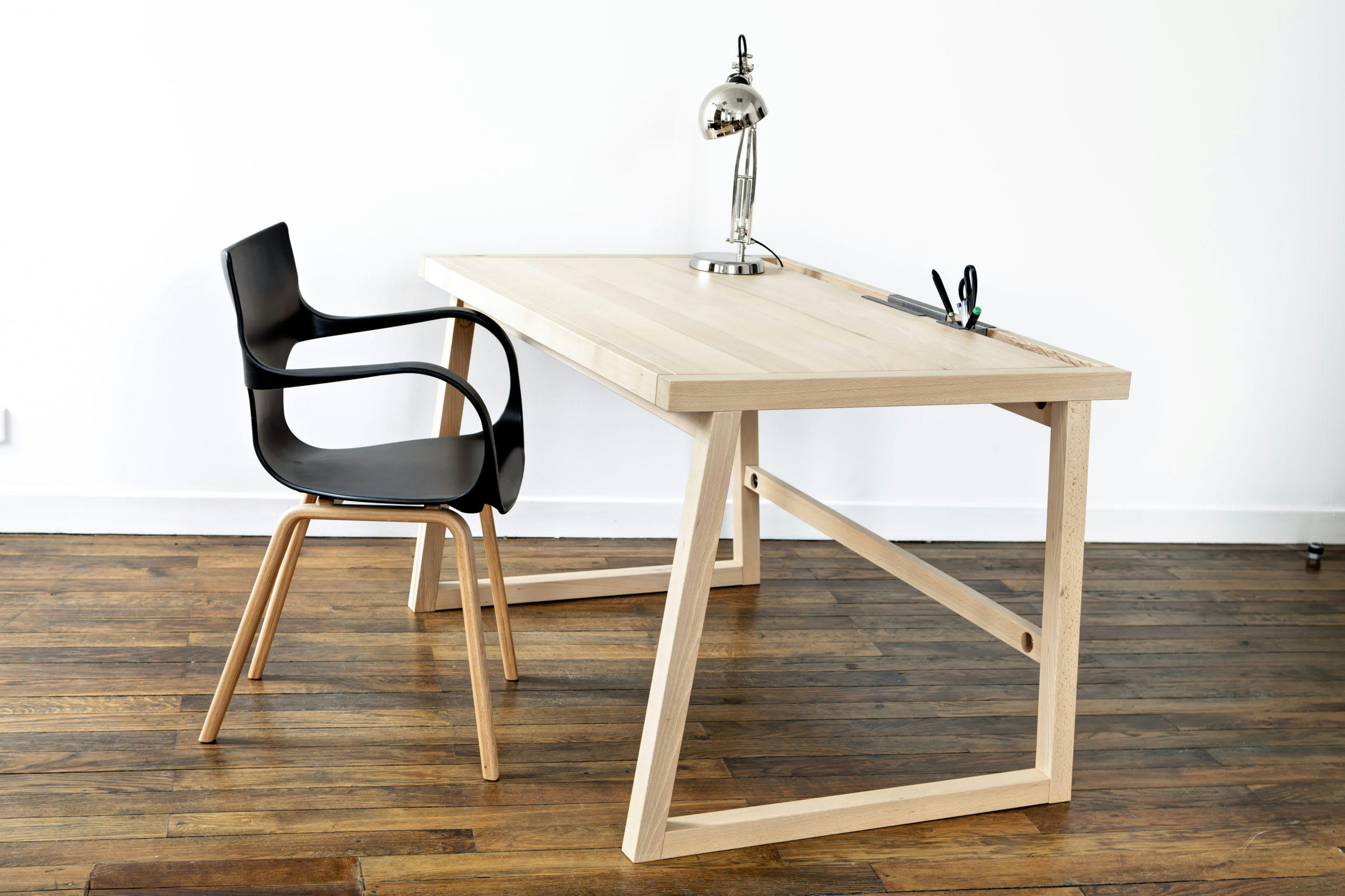 COMPAGNIE - Bureau en hêtre des Pyrénées 120x80 cm, accessoires metal