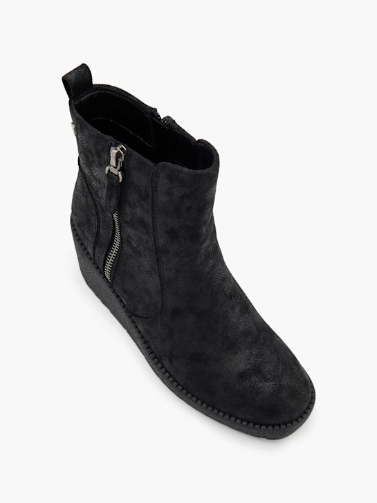 Classic ankle boot