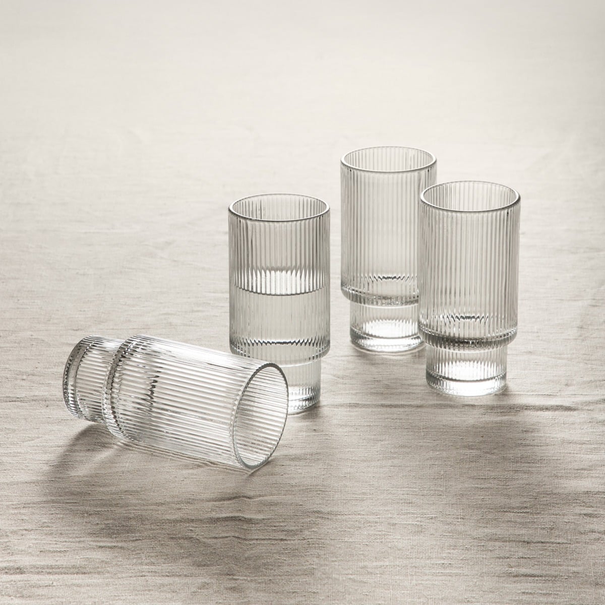 Zestaw szklanek LYNNASO transparentnych wysokich, 4 szt. 0,3 l
