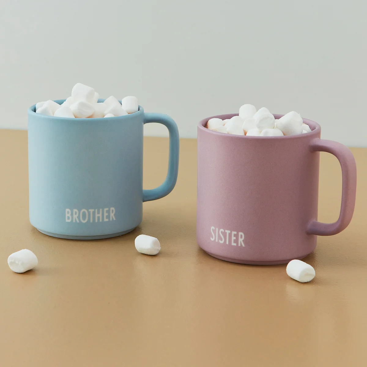 Design Letters - AJ Mini Favourite Porzellan Becher