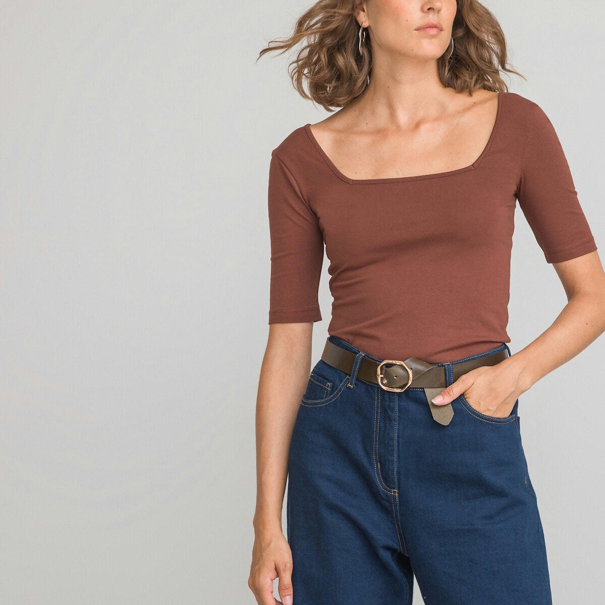 T-shirt encolure carrée manches courtes