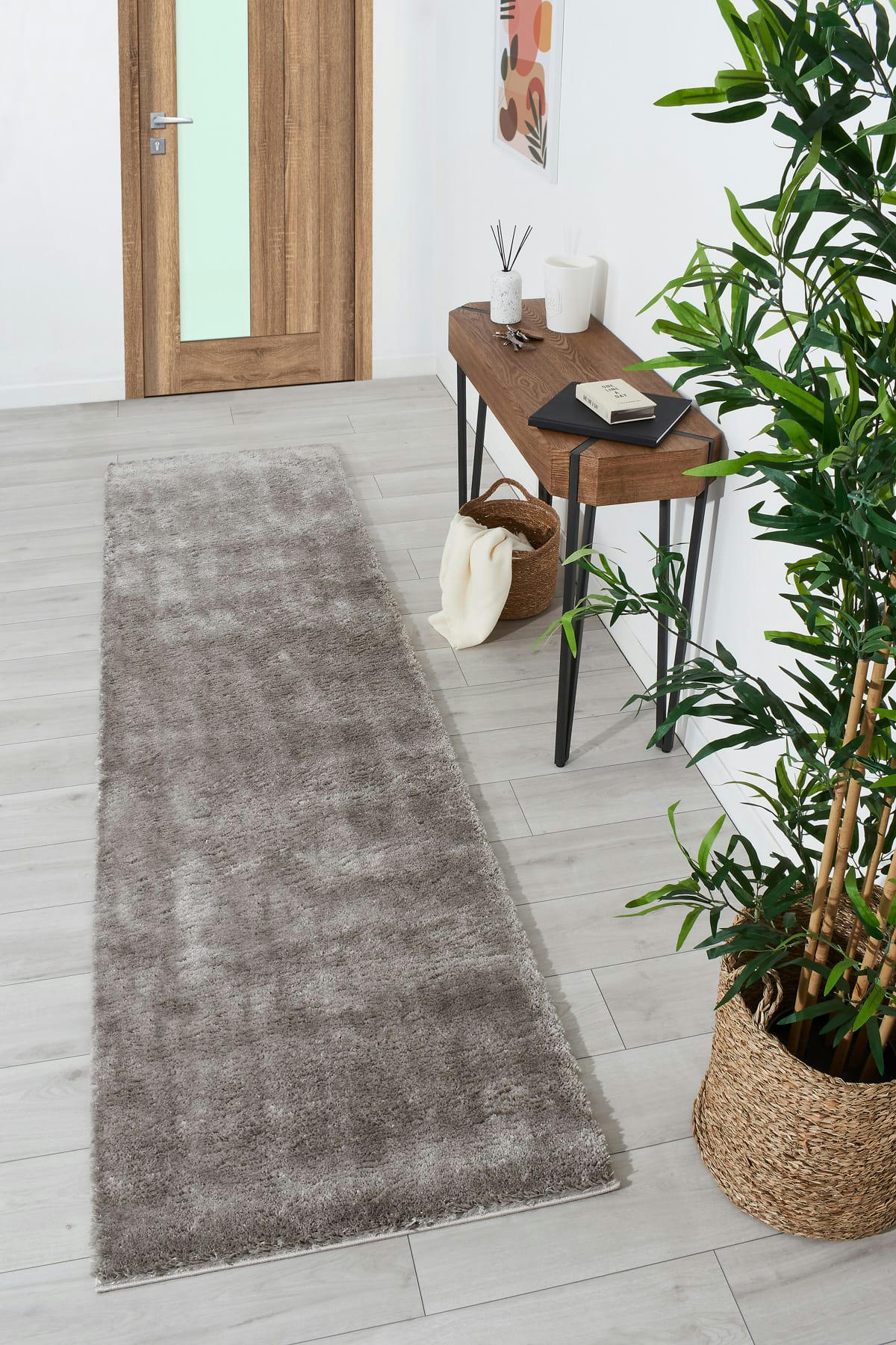 COSY - Tapis en polyester brillant motif uni taupe 80x150