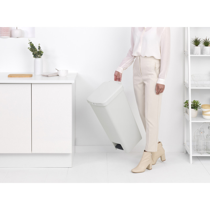Poubelle à pédale StepUp gris clair 40 L BRABANTIA