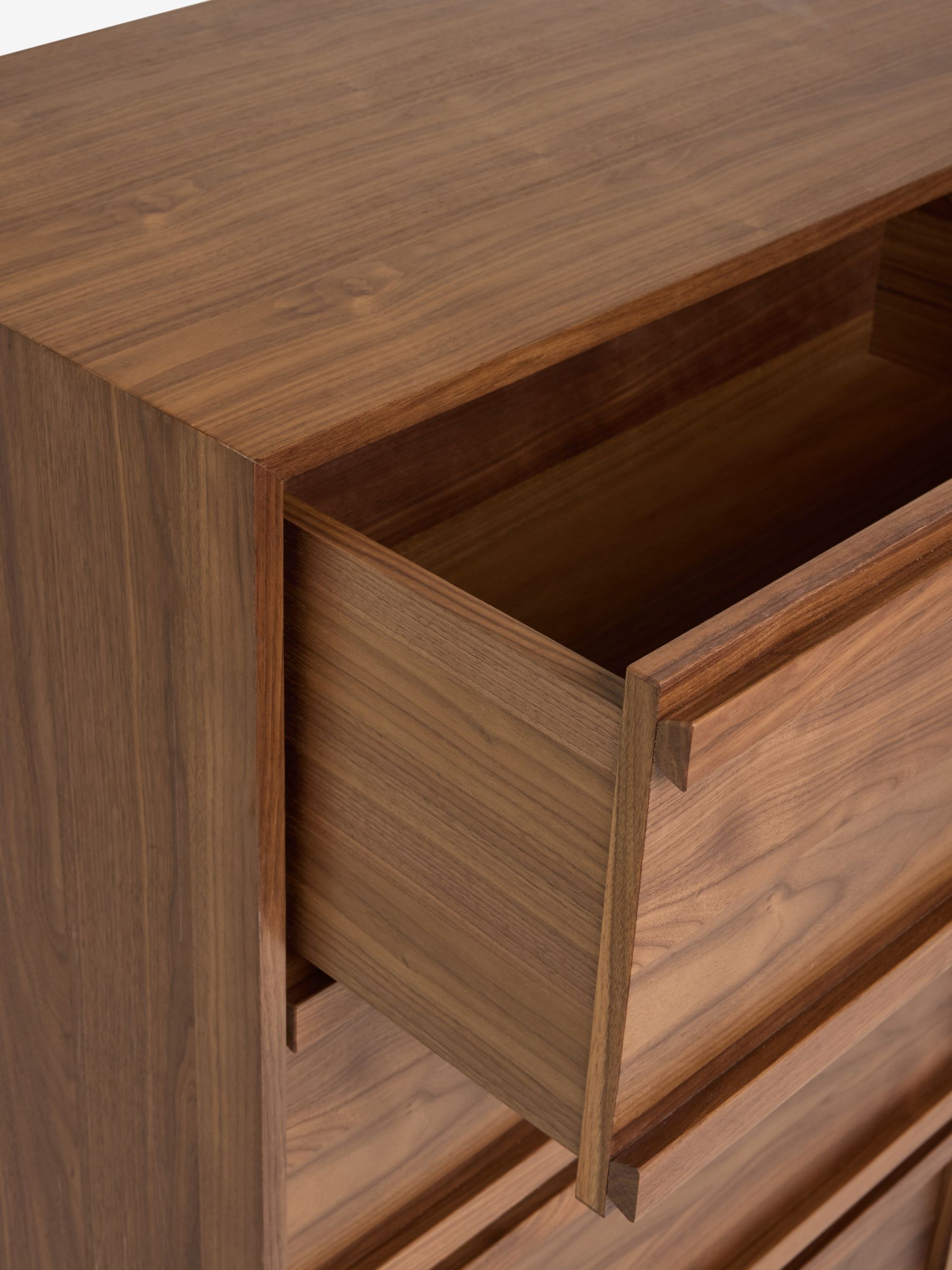 Brown 4 Drawer Tall Belgrave Walnut Chest of Drawers