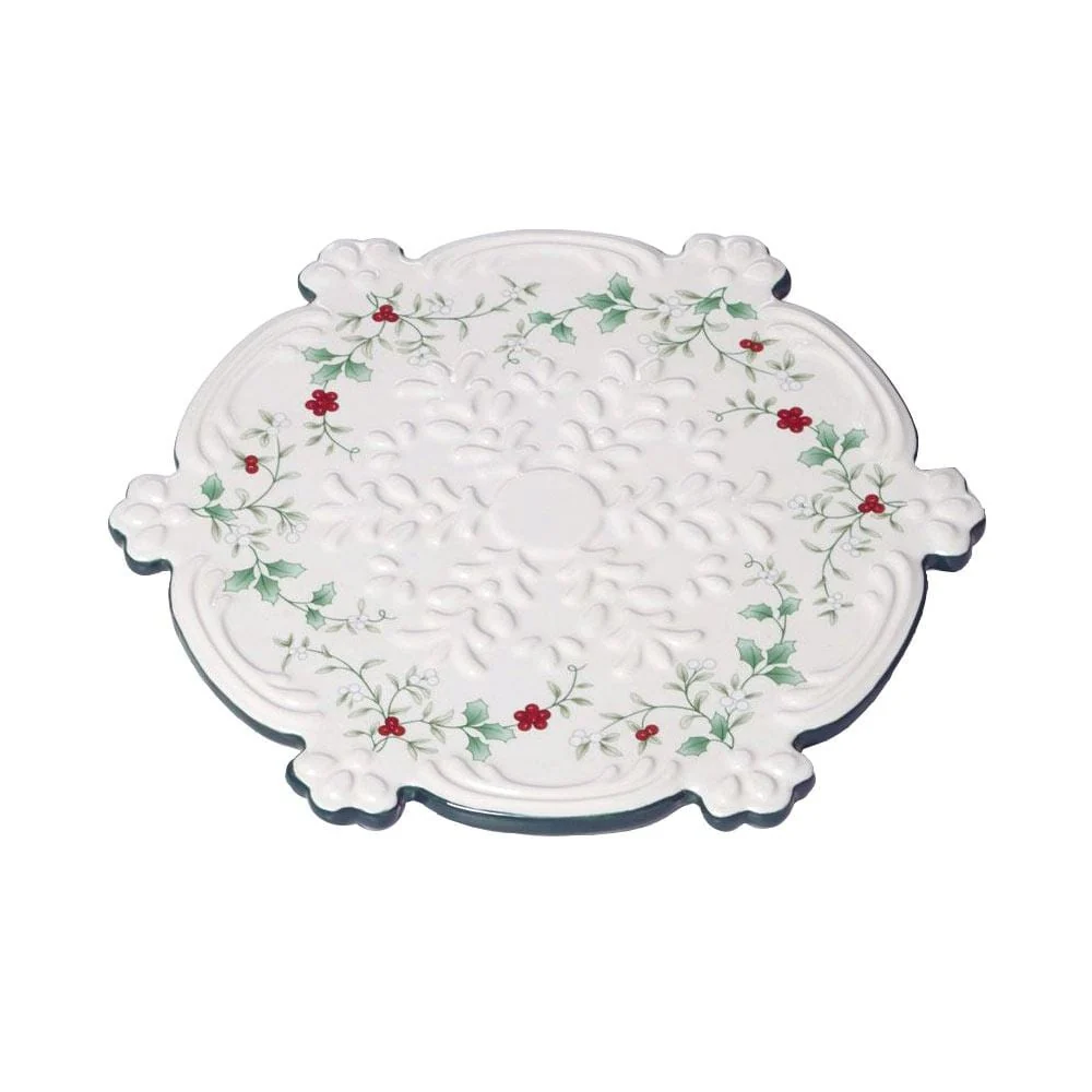 Winterberry® Snowflake Trivet