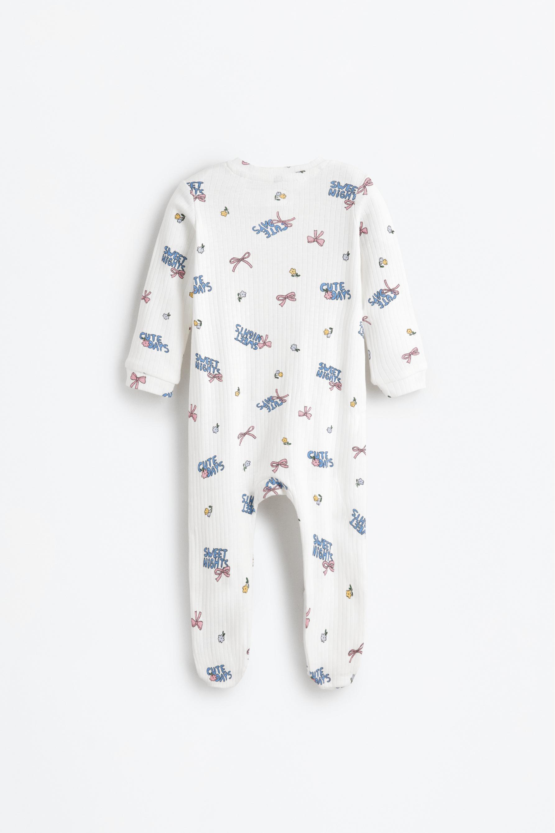 Pijama canalé estampado entero