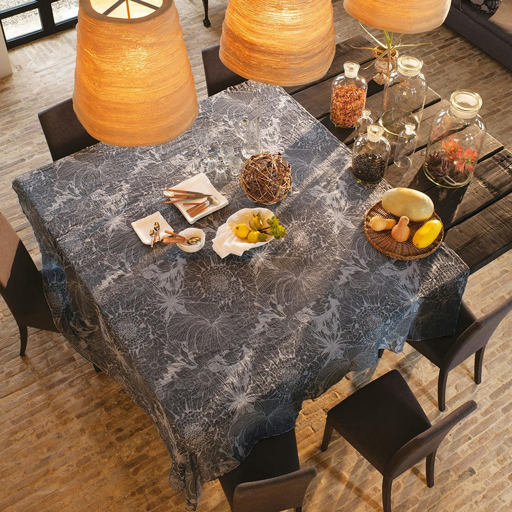 MILLE BLOOM NOIR - Nappe carrée  métis lin & coton noir 155x155 cm