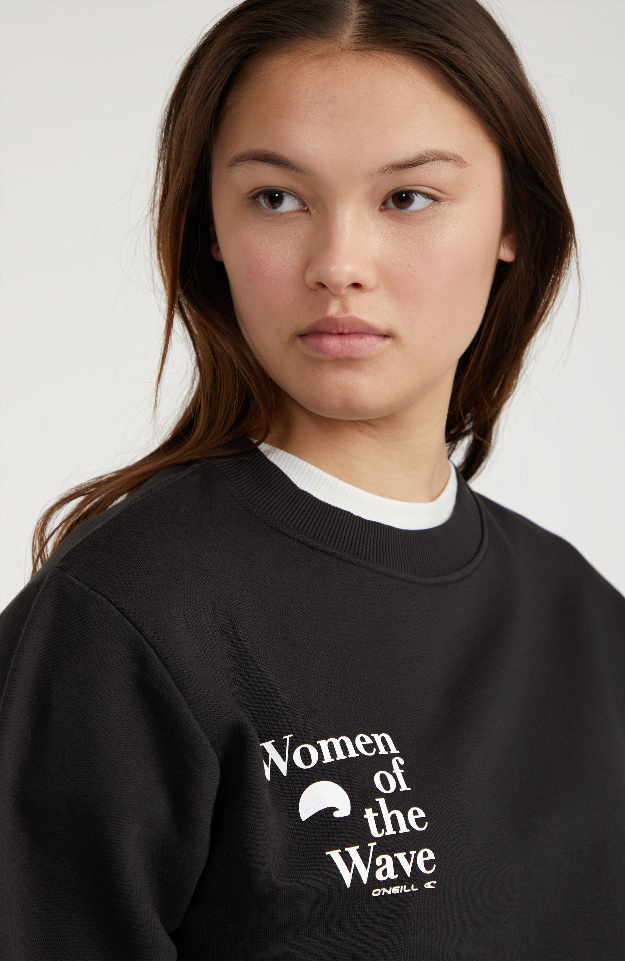 Dames O'Neill Women of the Wave Crew sweater