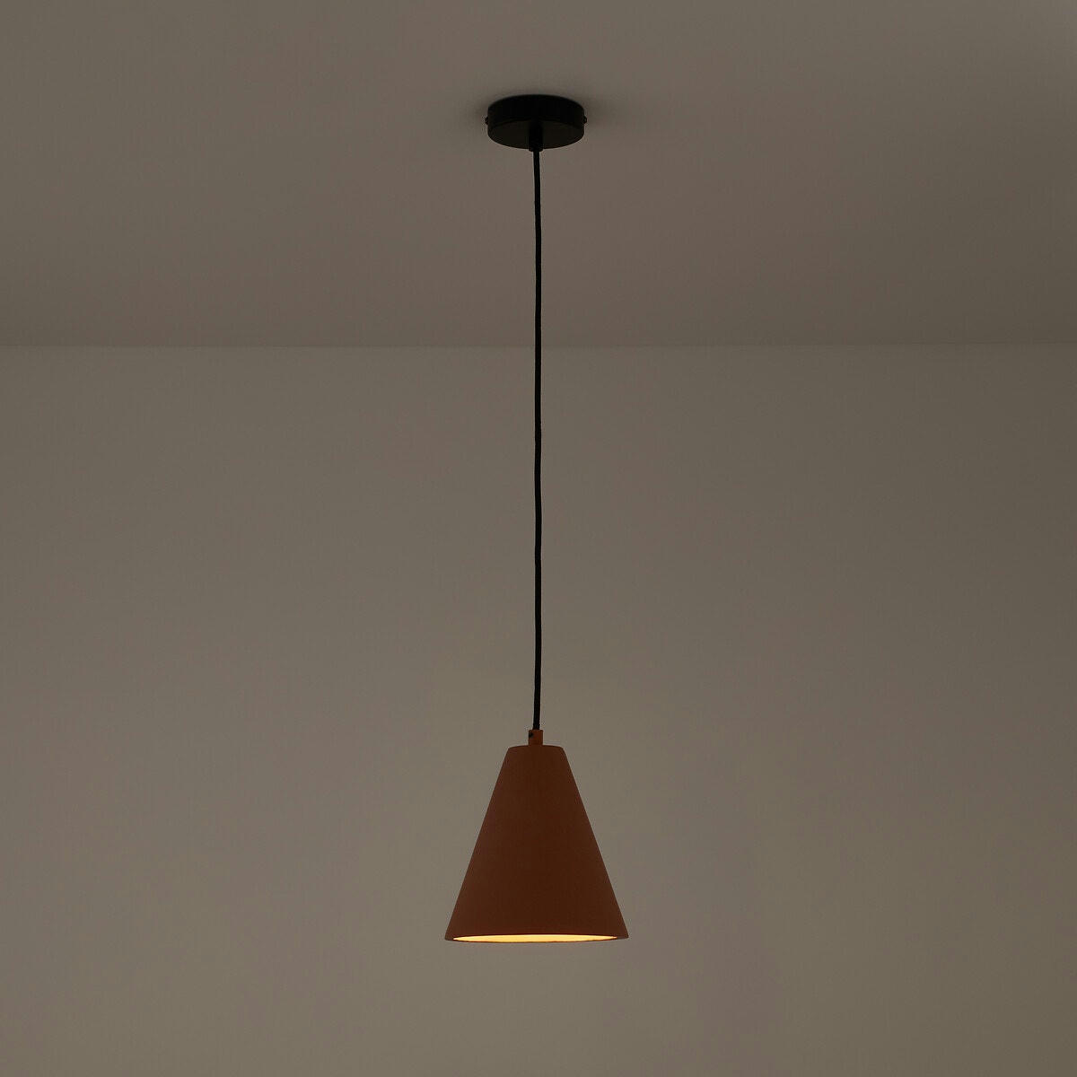 Suspension en béton terracotta Ø18 cm, Arida