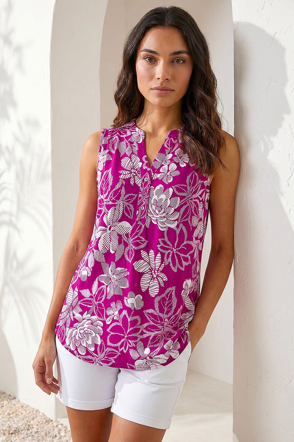 Roman Textured Floral Print Sleeveless Top