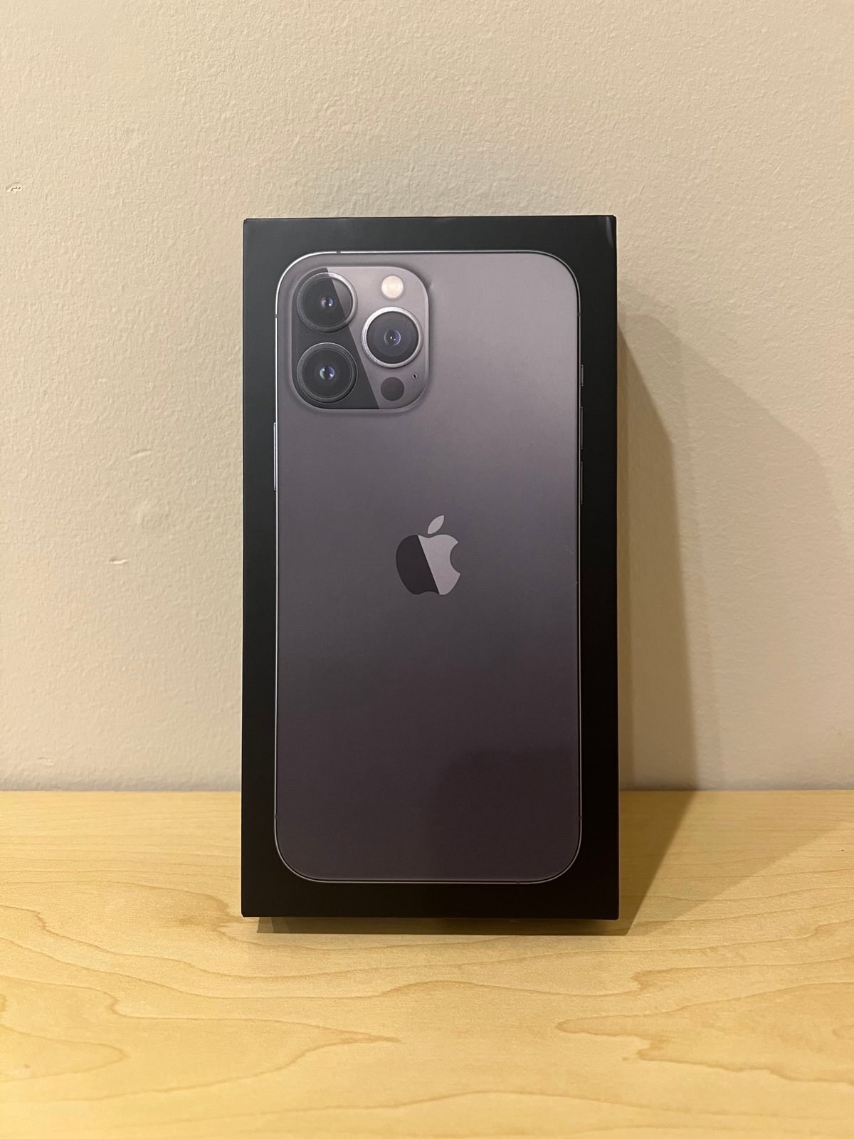 Like New - Apple iPhone 13 Pro Max 128 GB in Graphite