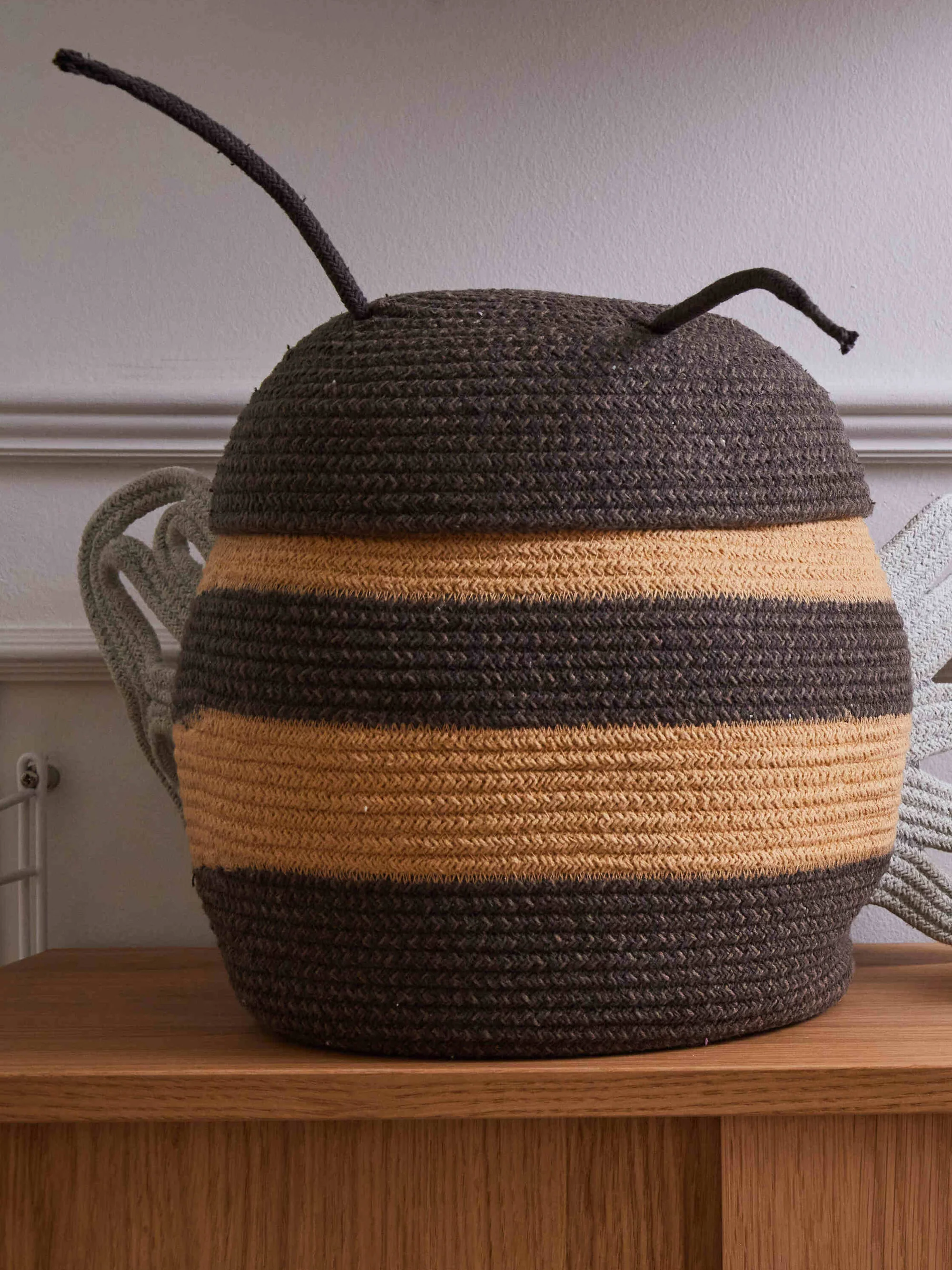 Handgefertigter Kinder-Aufbewahrungskorb Mama Bee