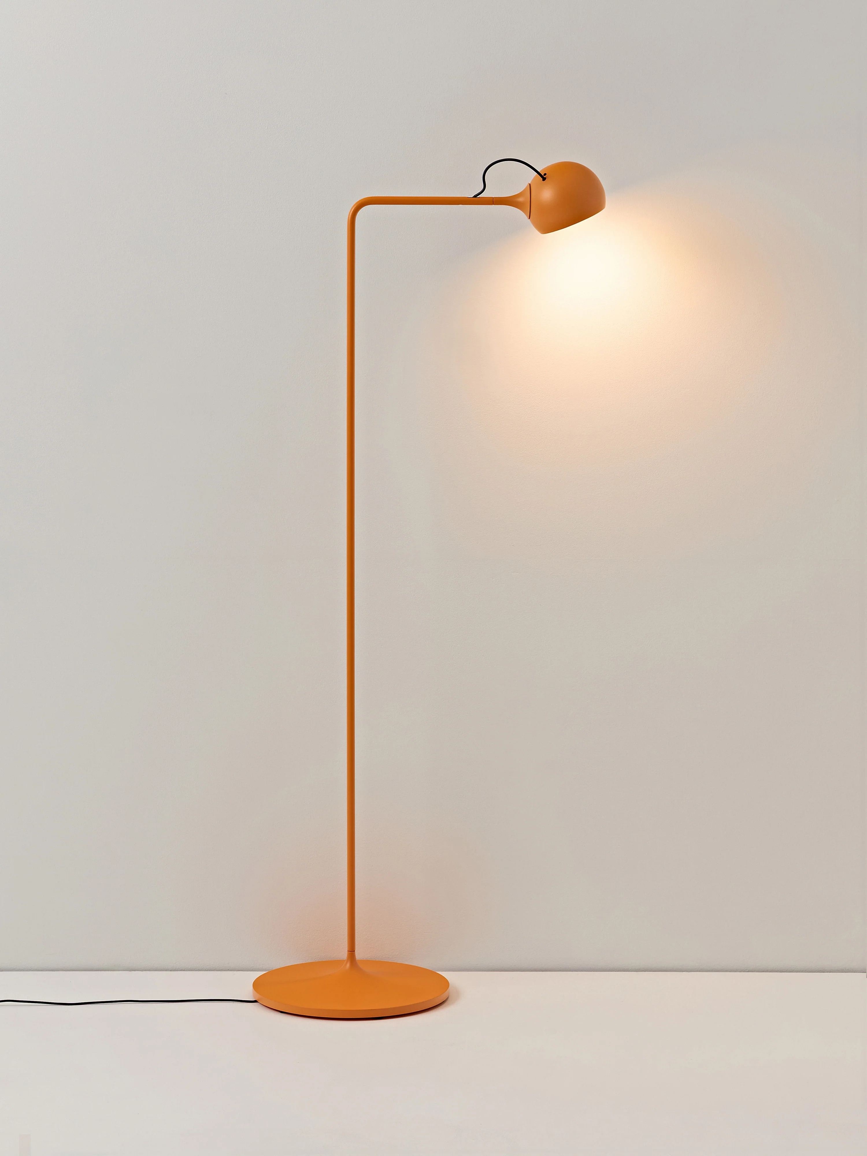Kleine verstellbare LED-Leselampe Ixa, dimmbar