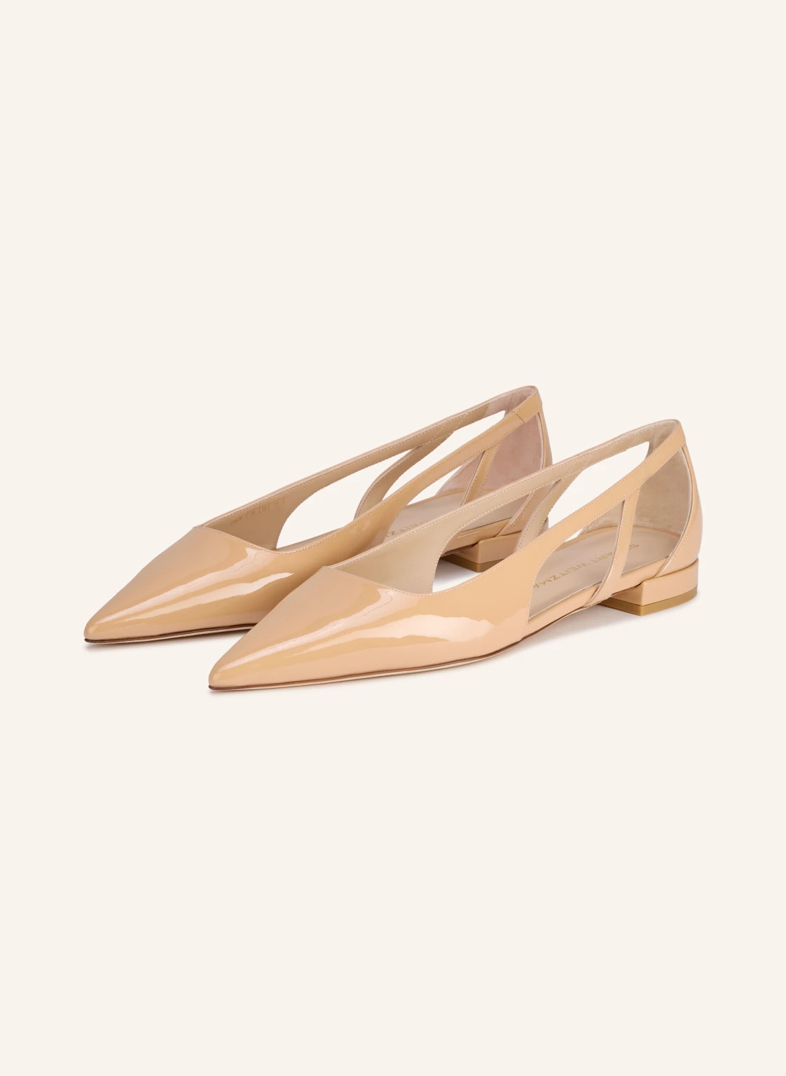 STUART WEITZMAN Lackballerinas STUART POWER CUTOUT FLAT mit Cut-outs