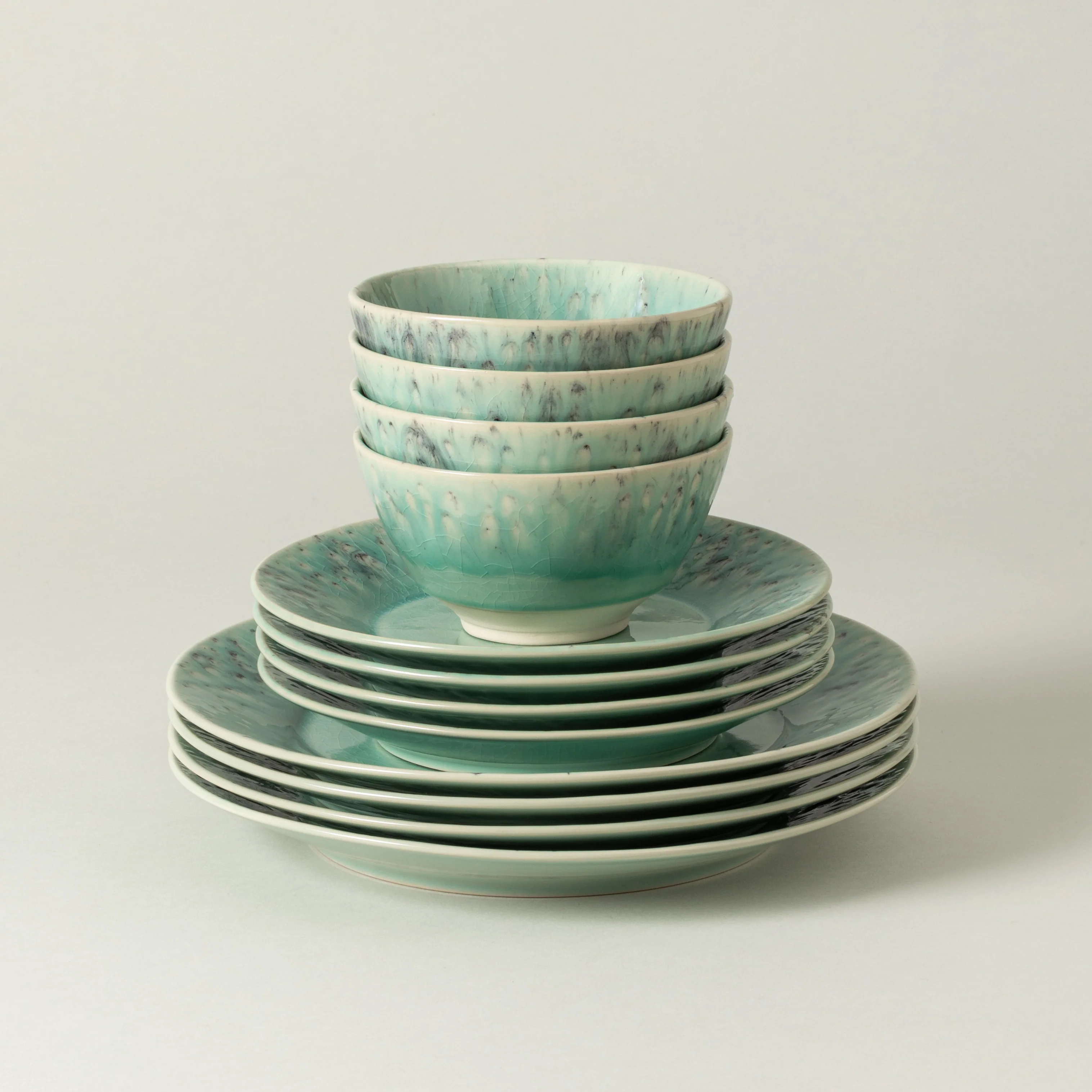 12-Piece Dinnerware Set with Bowl Madeira