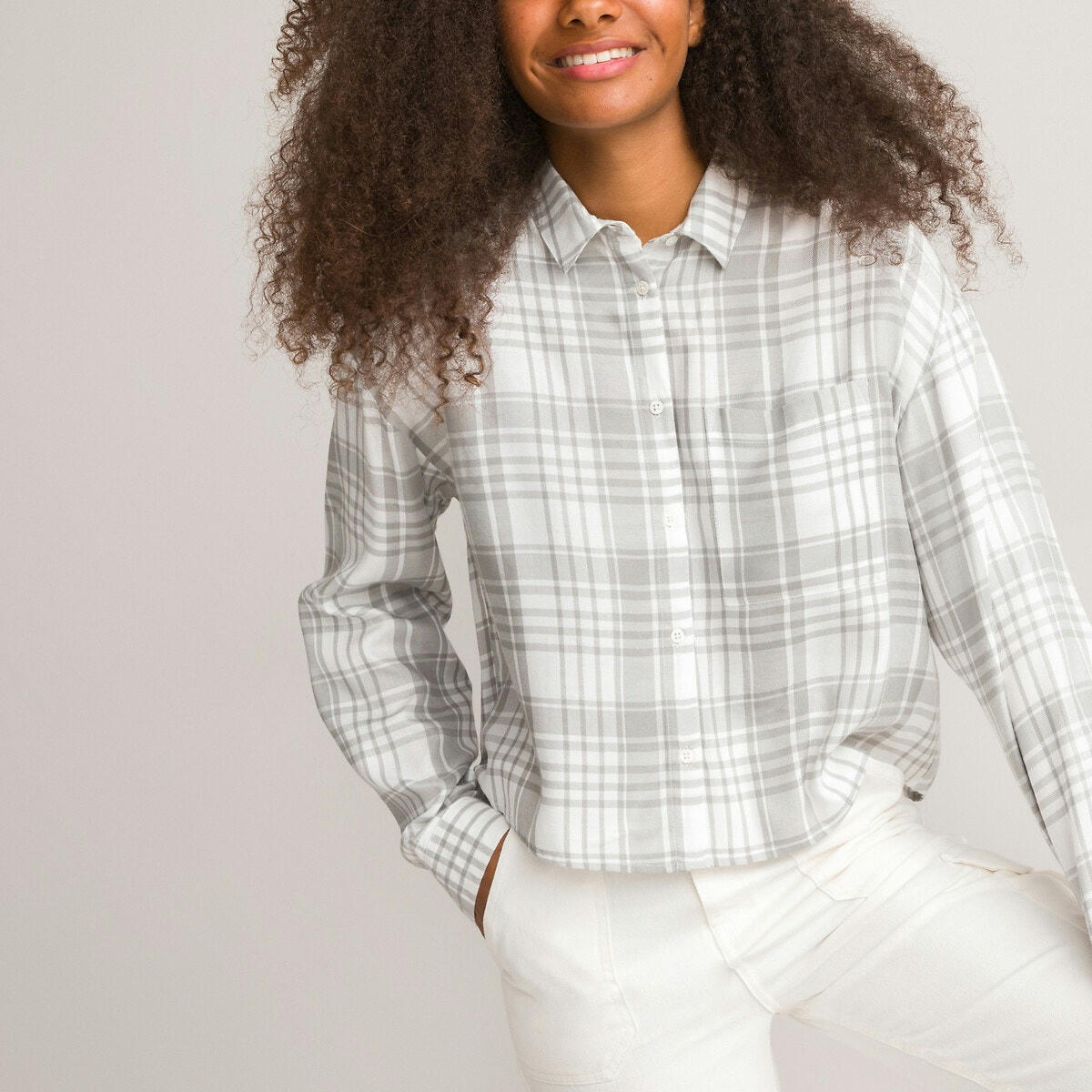 Chemise à carreaux manches longues coupe cropped
