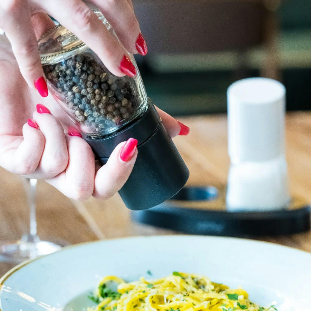 - Set de 2 moulins à sel et poivre 170ml verre multicolore