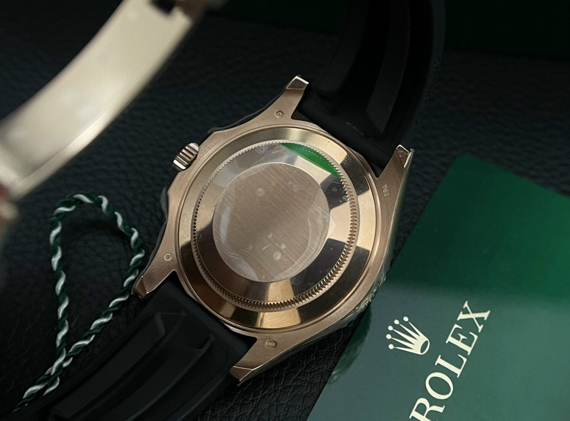 Rolex Yacht-Master RG Plated Black Dial 40mm Oysterflex EWF Replica