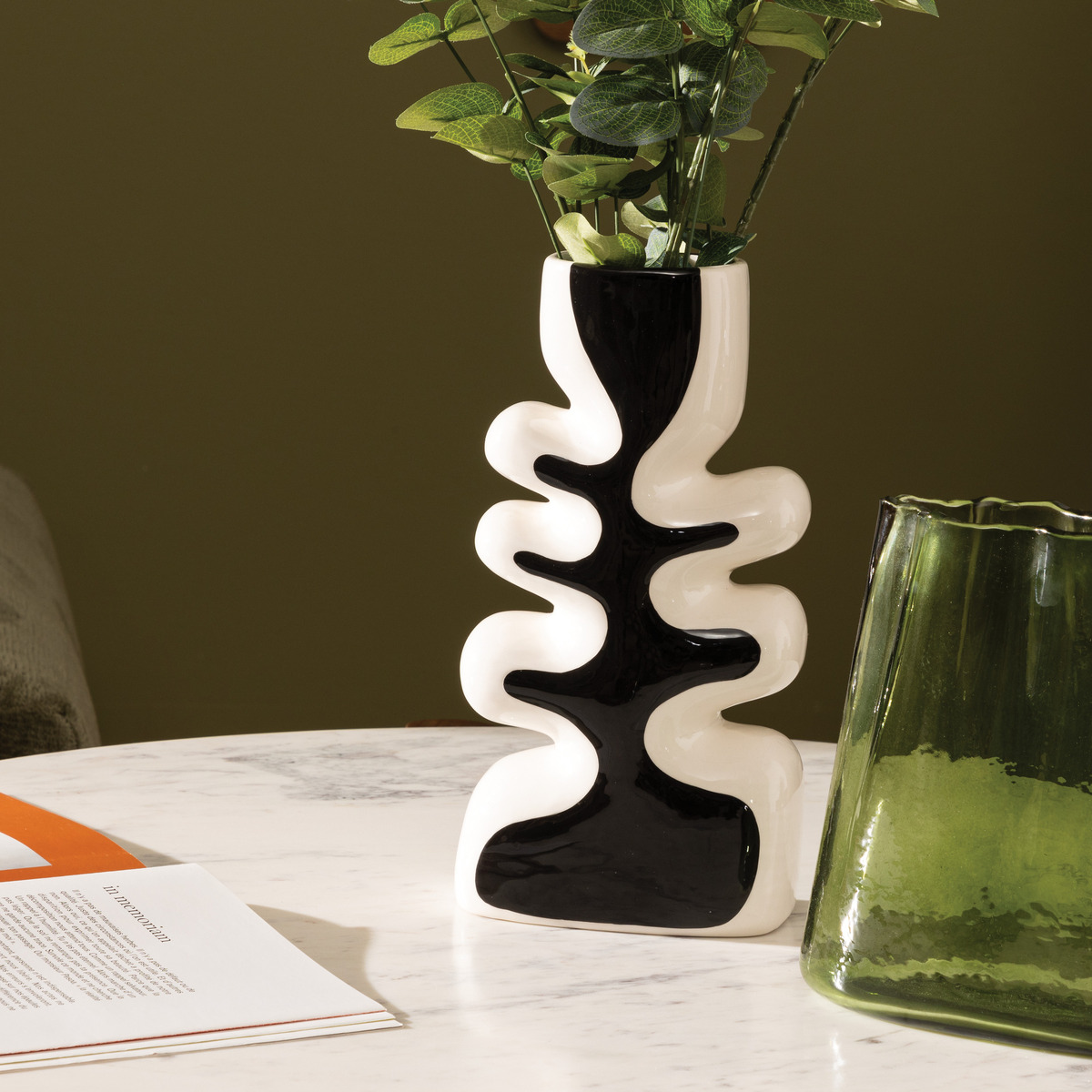 Wave vase "Twis" Ceramic, Black & White, H.28 cm