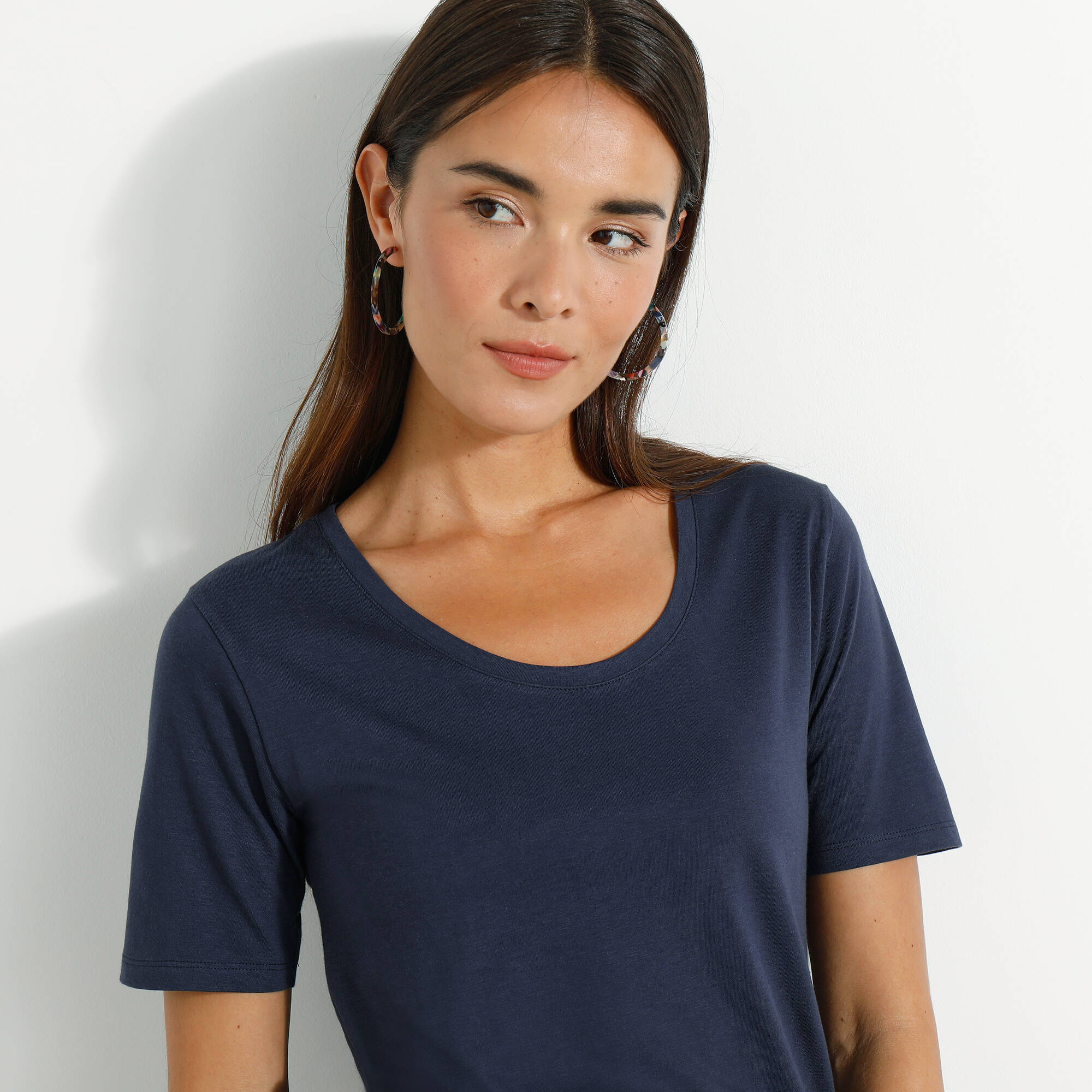 T-shirt col rond manches courtes