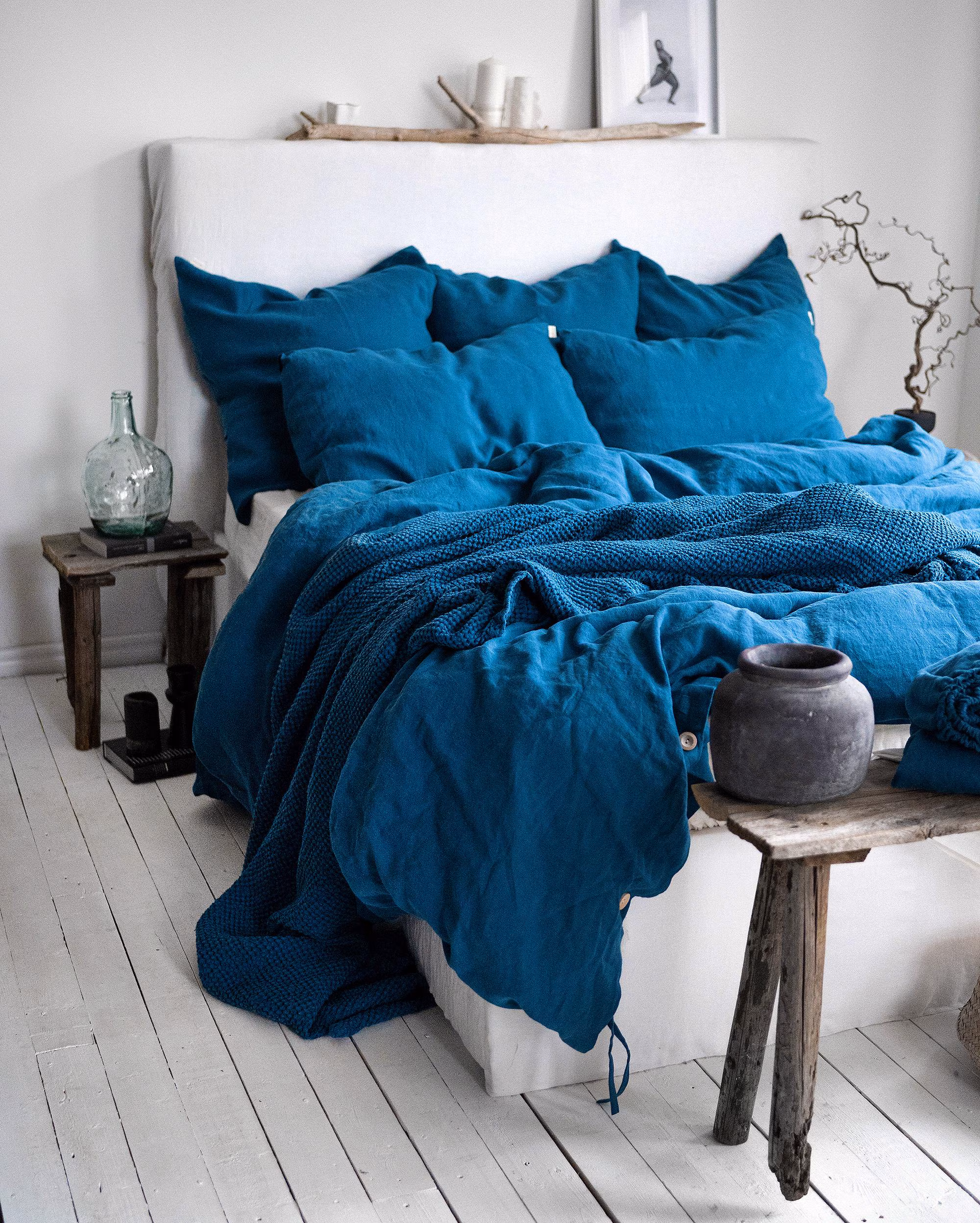 Linen Bedding Set in Lake Blue. 3 Piece Set in King, Queen, Twin, Full, Double sizes. Blue Linen bedding set: 2 Pillowcases & Duvet Cover