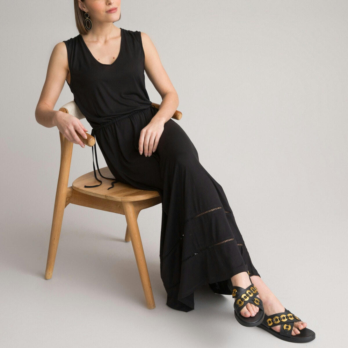 Robe droite, longue, sans manches